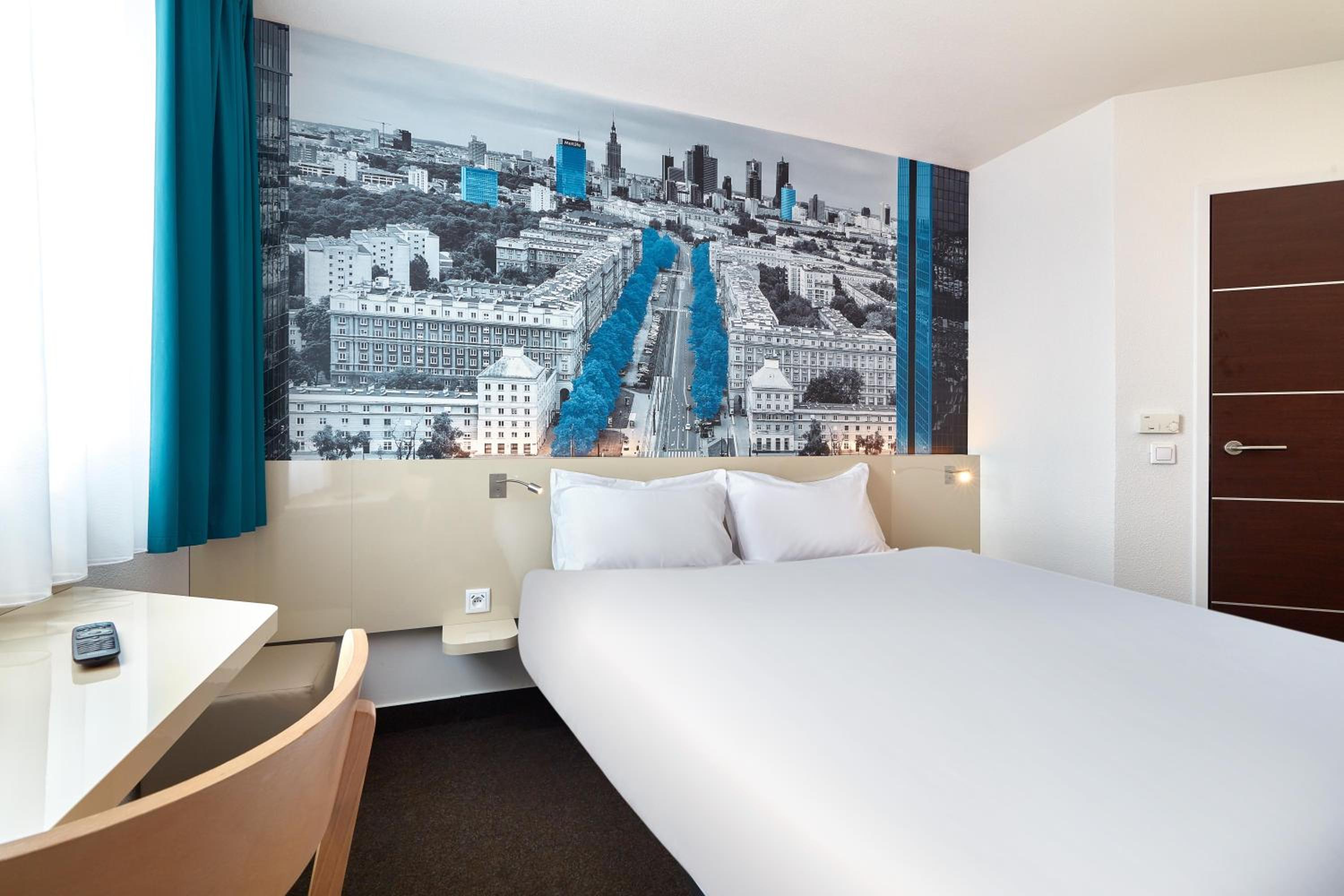 Twin Room - Photo 5