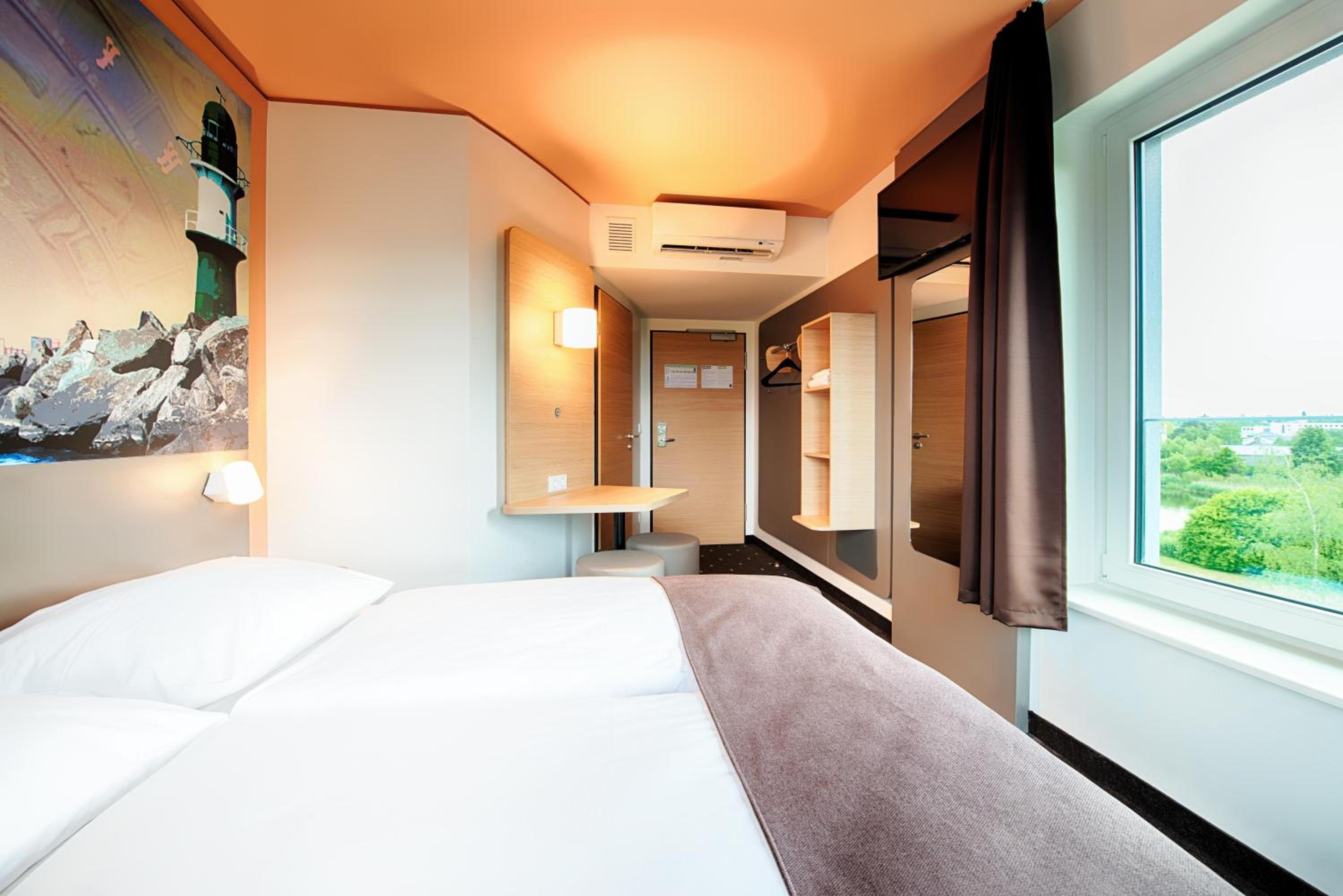 Double Room - Photo 4