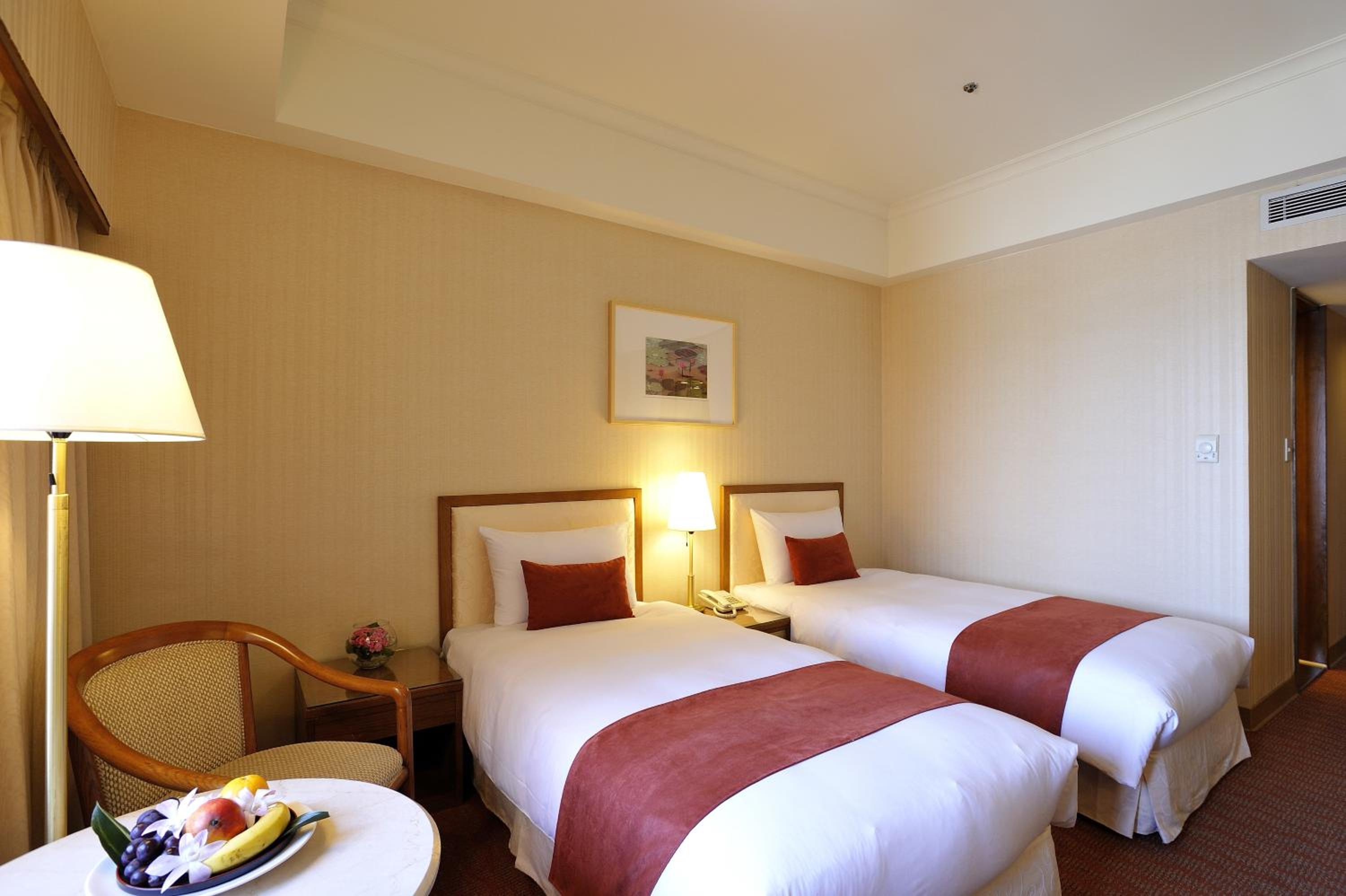 Standard Twin Room photo 2