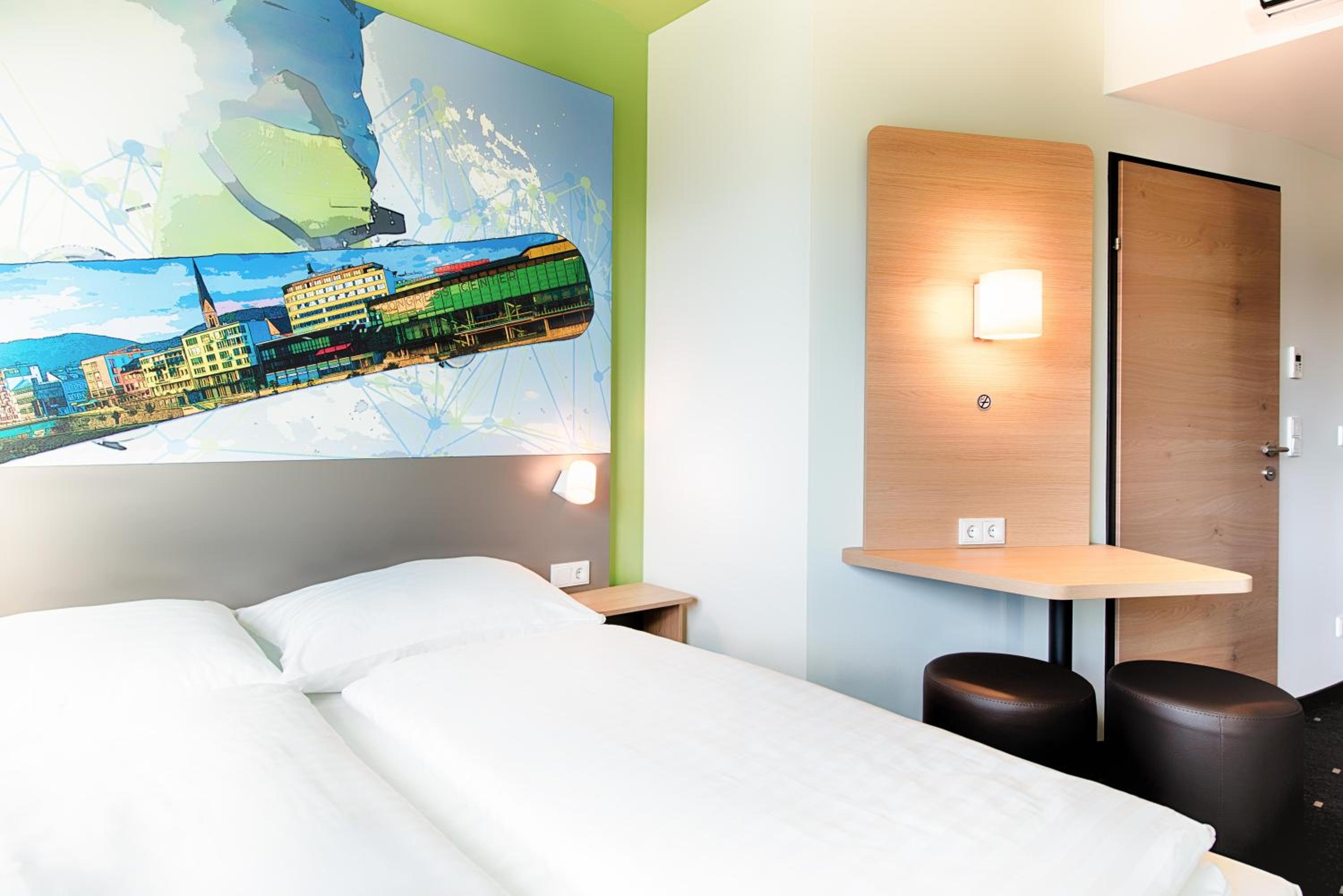Double Room - Photo 5