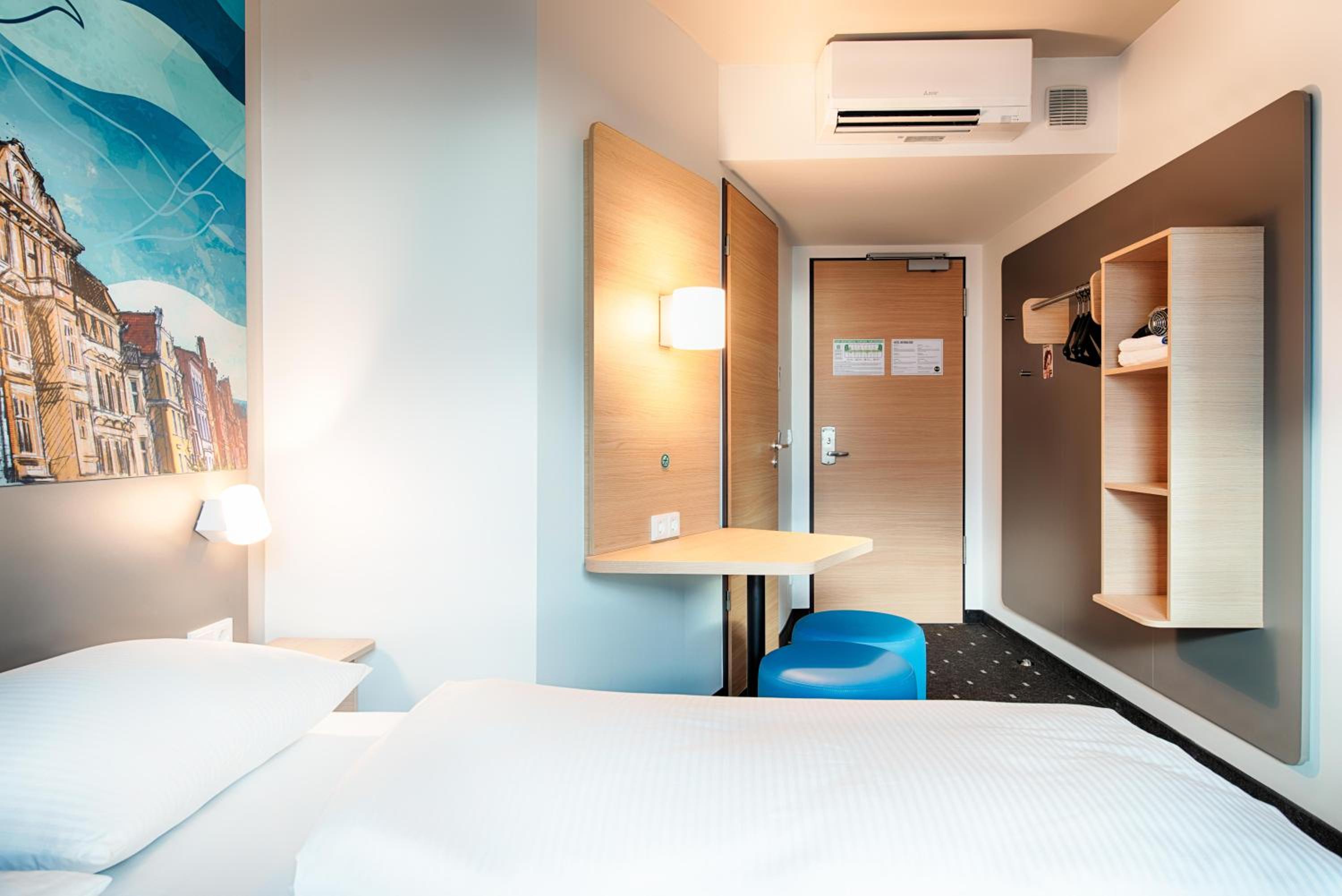 Double Room - Photo 5