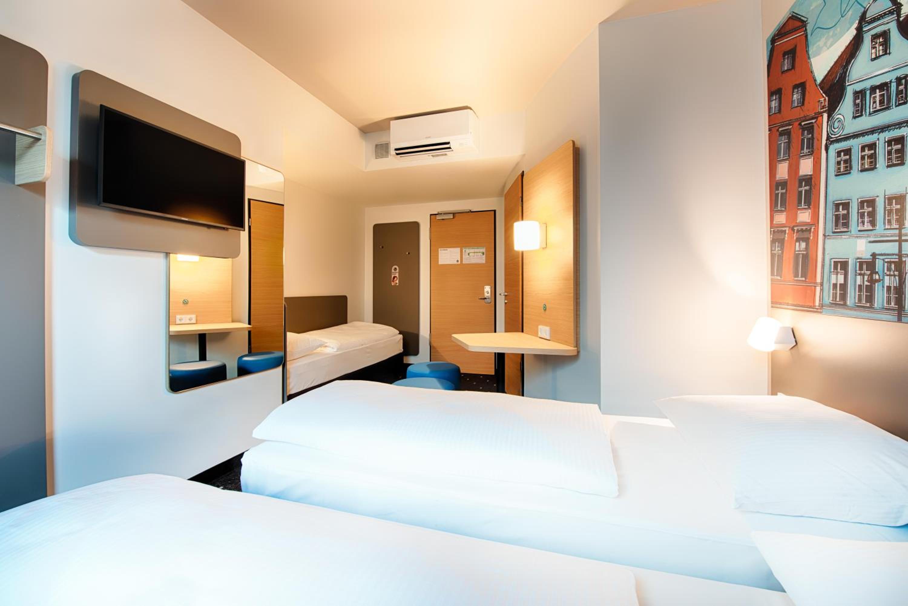 Triple Room - Photo 1