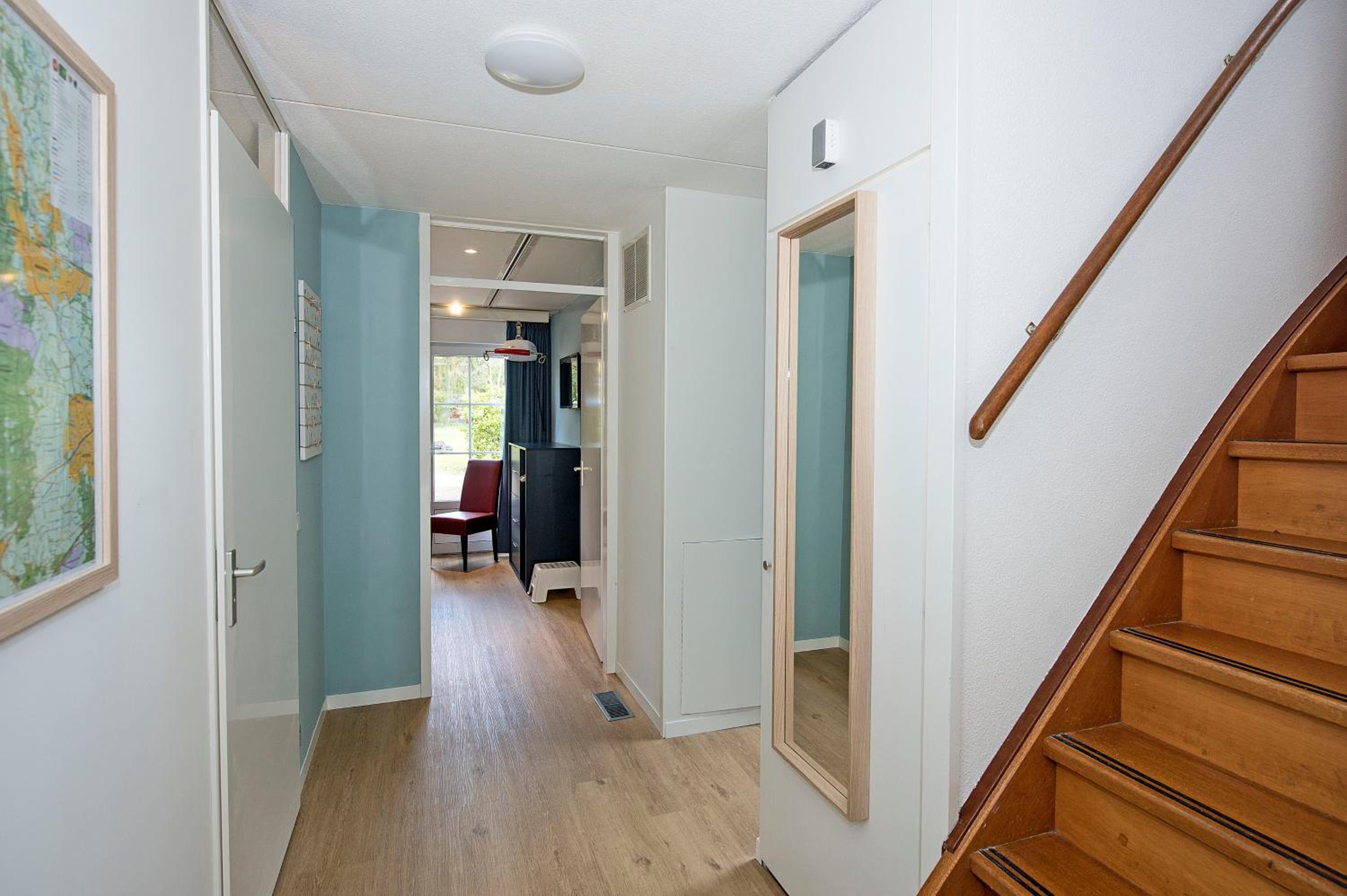 Three-Bedroom House photo 3