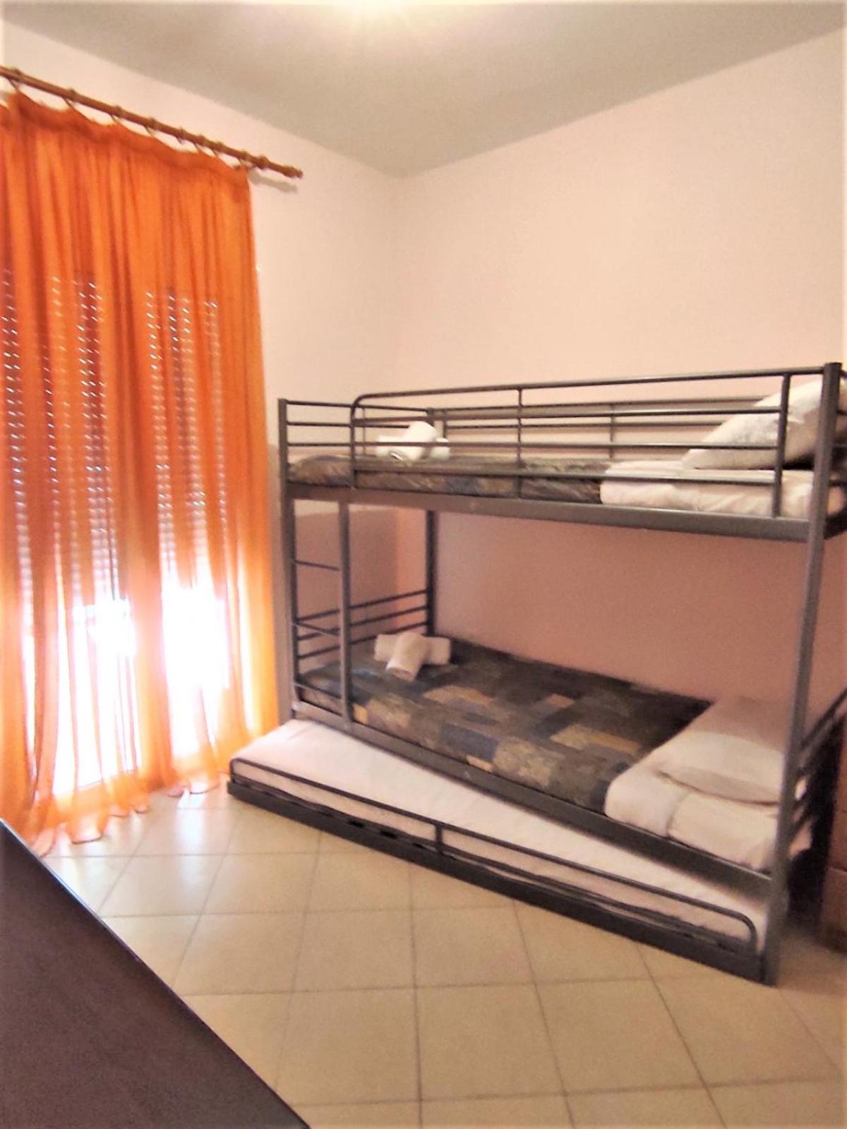 Two-Bedroom House photo 2
