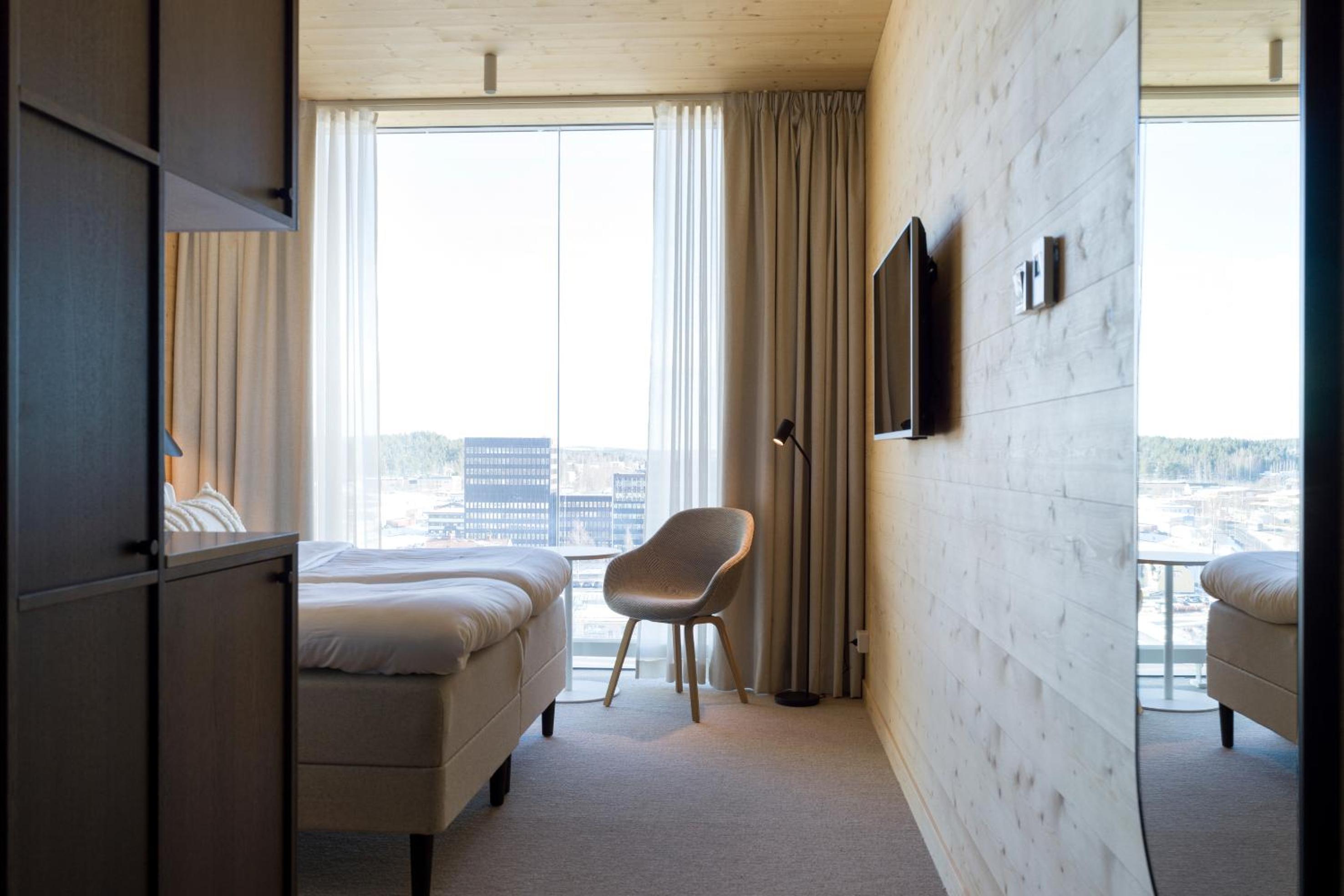 Standard Twin Room - Photo 3