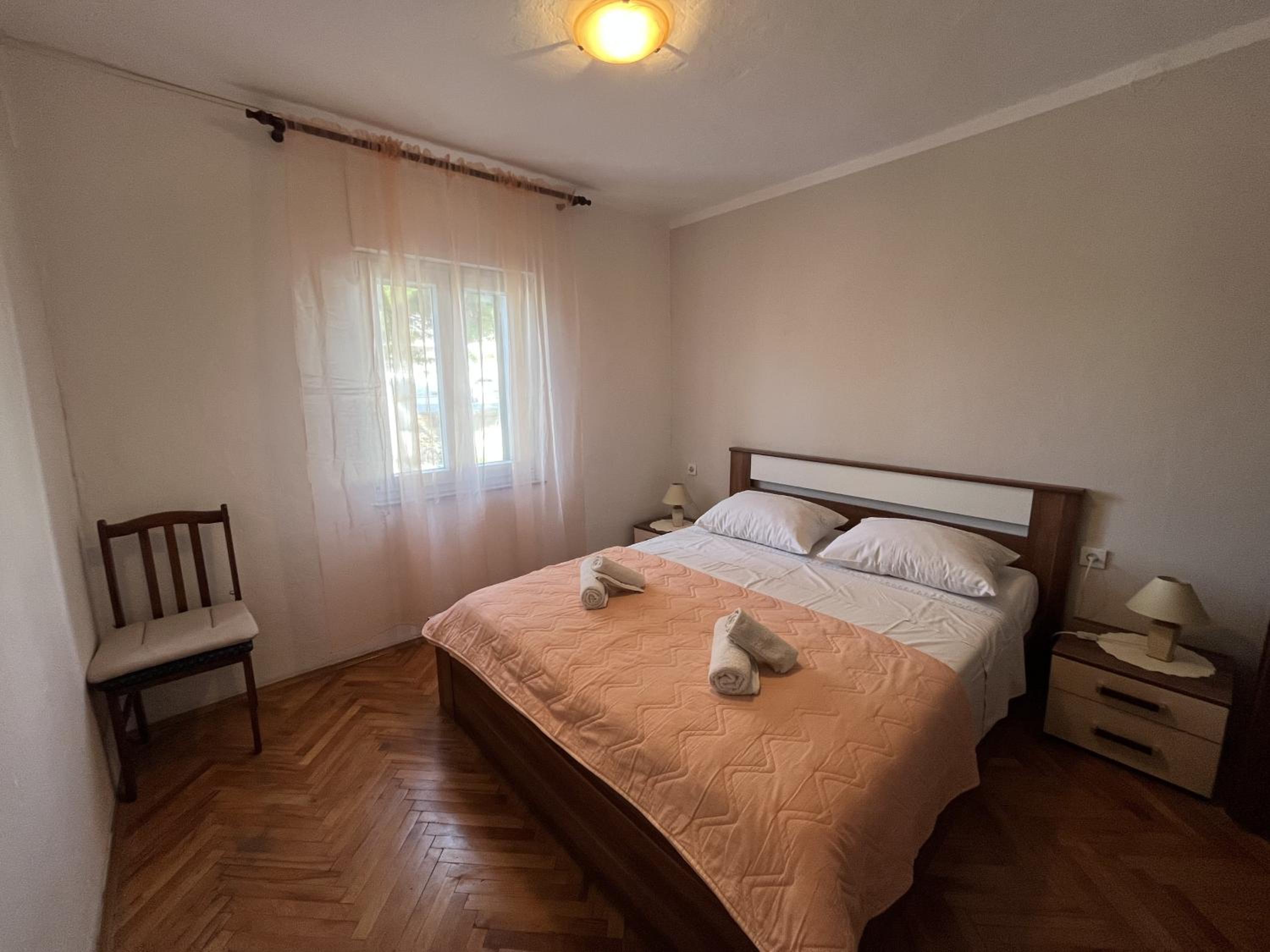 One Bedroom Apartment with Sea View