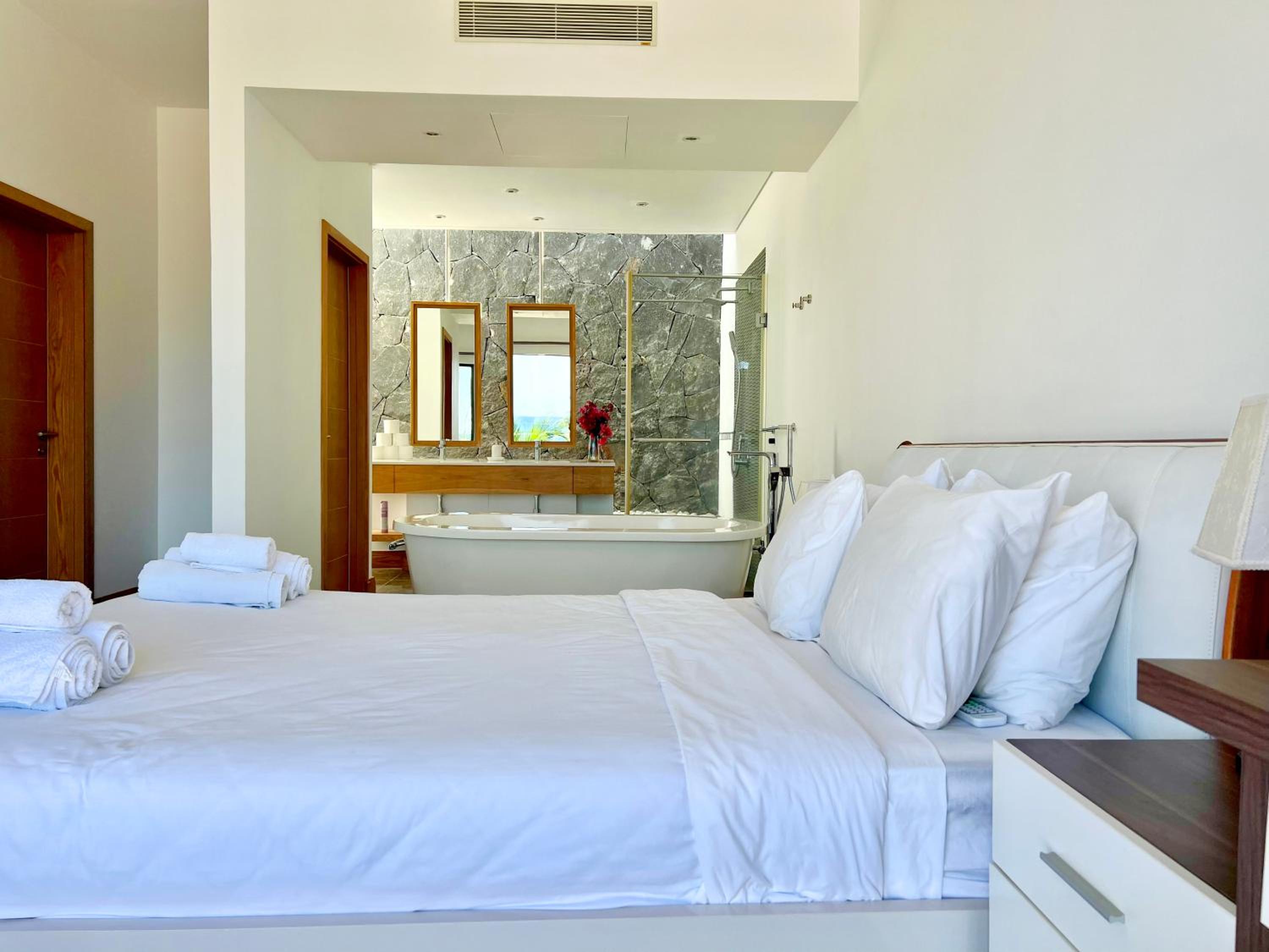 Apartment with Sea View photo 1