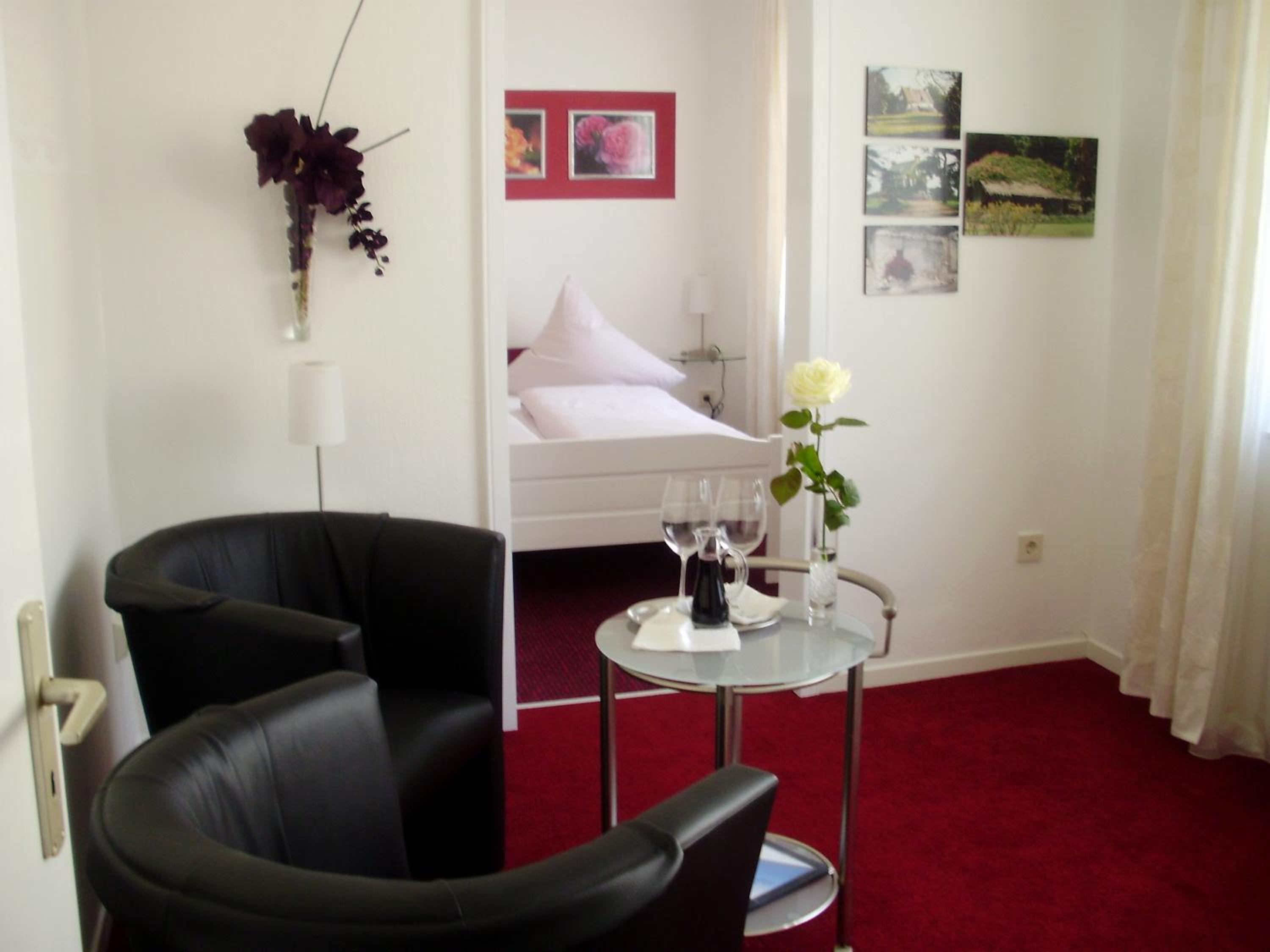 Double Room - Photo 4