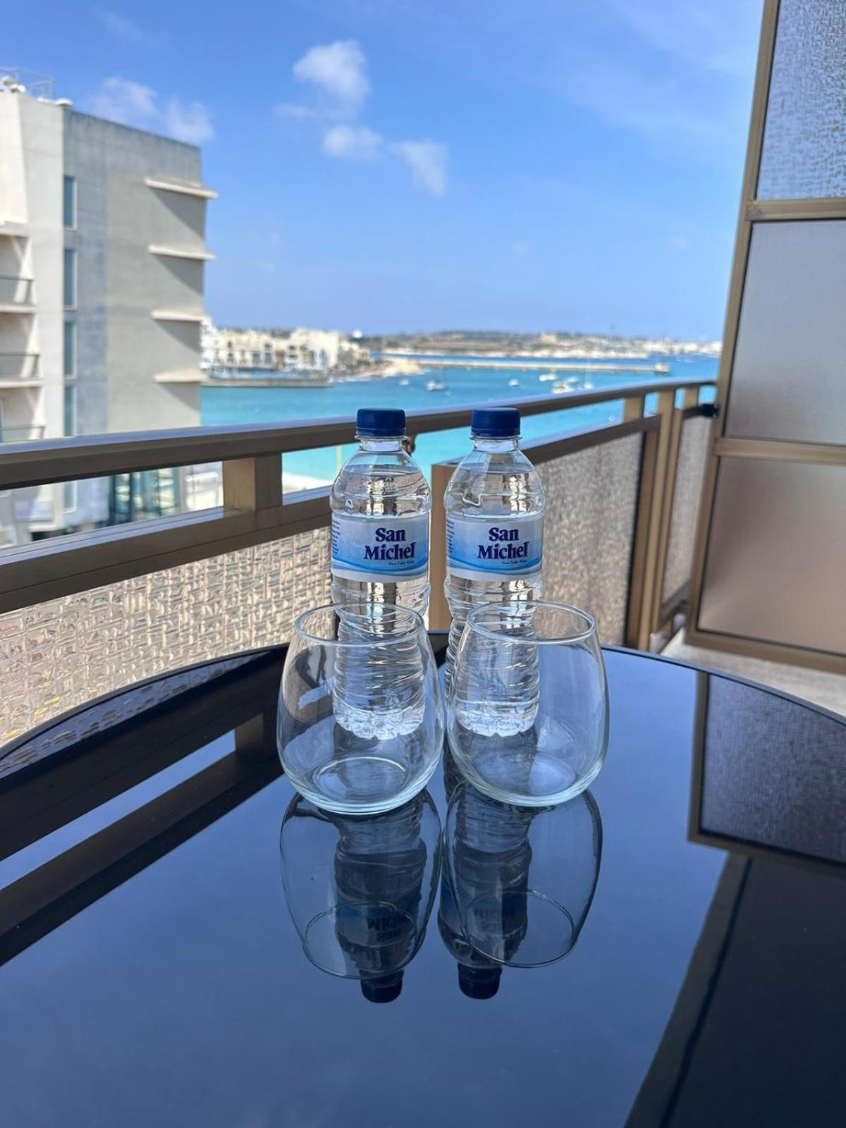 Deluxe Double Room with Sea View photo 3