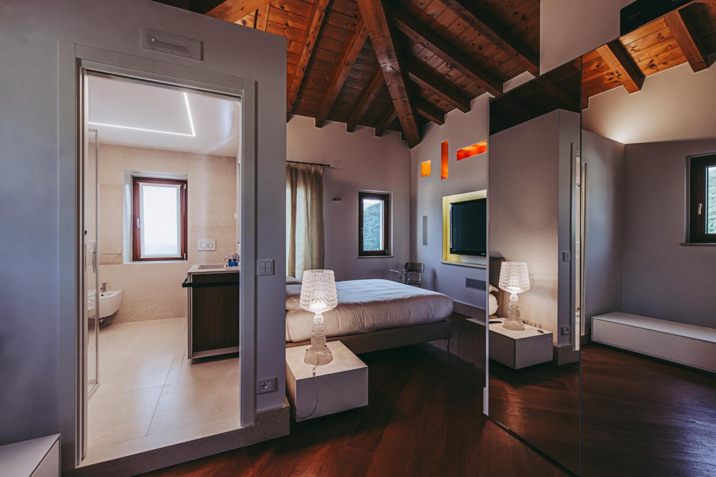 Double Room With Private Bathroom photo 1