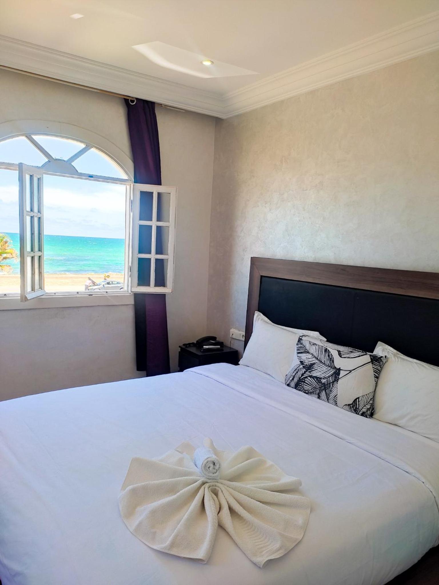 Double Room - Photo 3