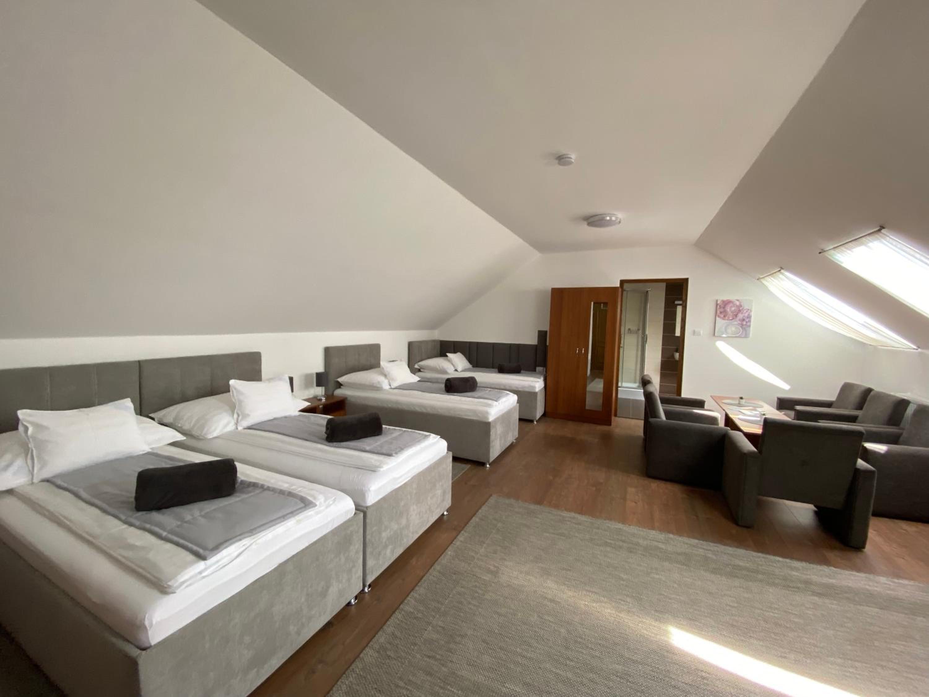 Quadruple Room with Garden View photo 1