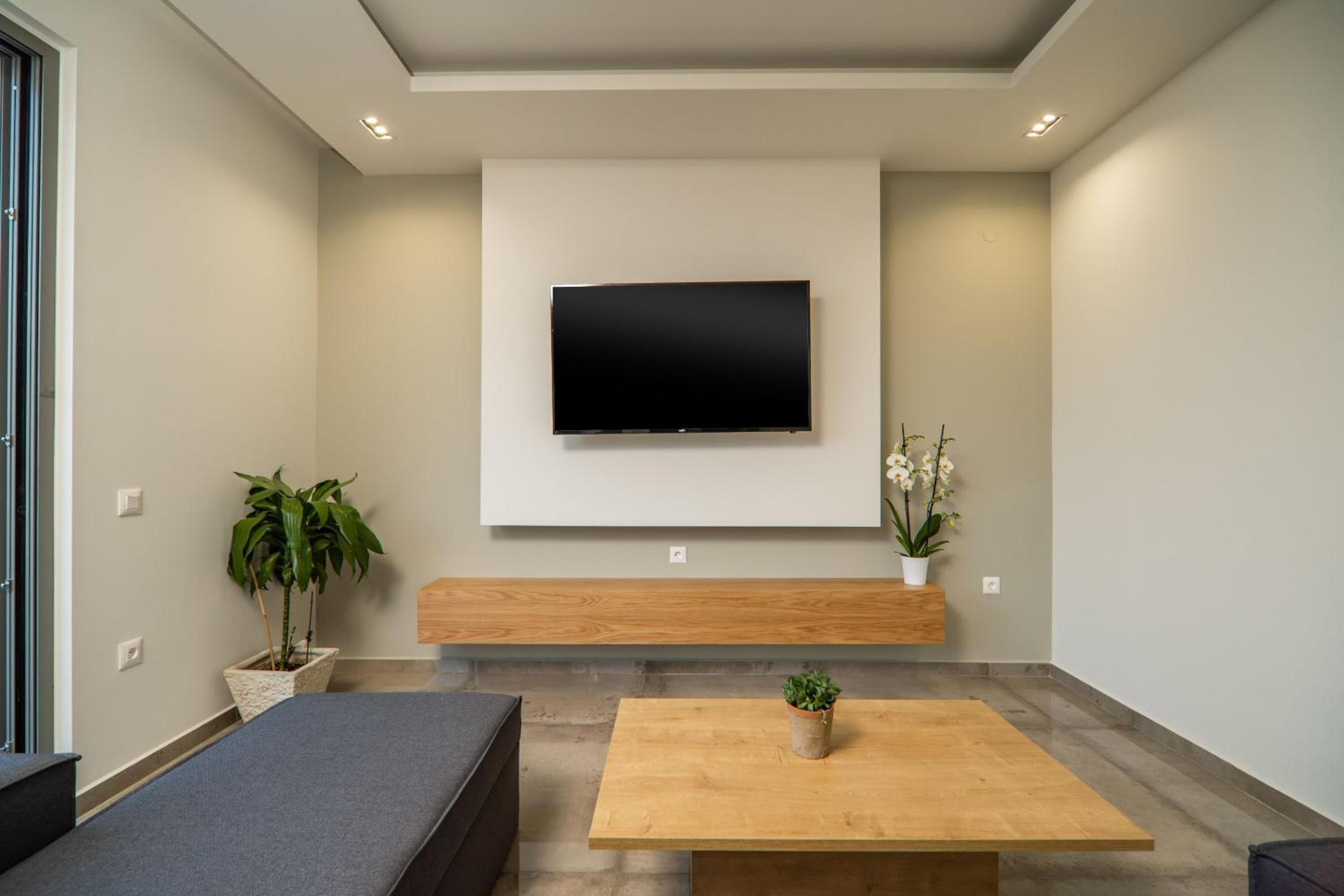 Apartment - Ground Floor photo 3