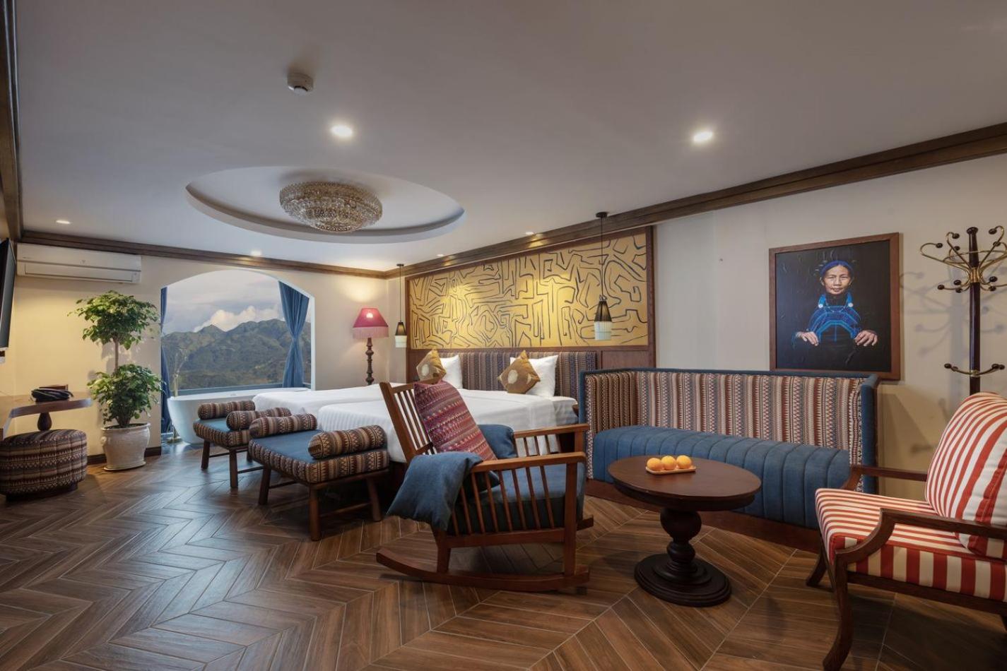 Family Room - Photo 1