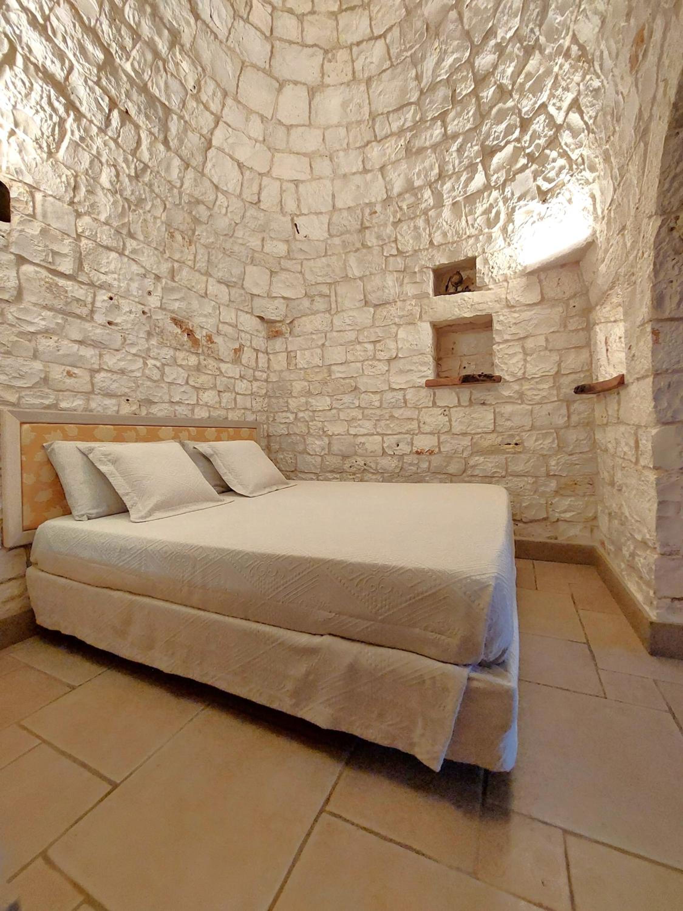 Two-Bedroom Trullo - Photo 2
