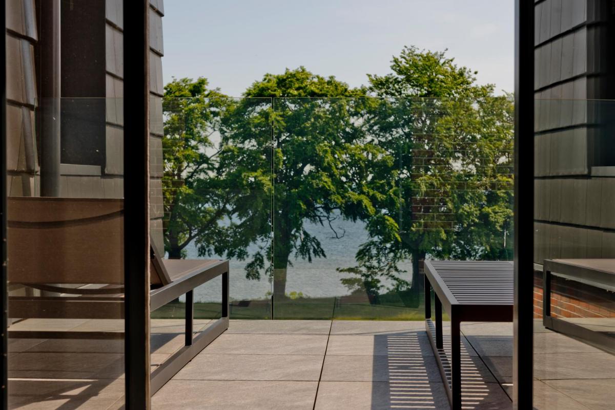 Apartment with Sea View photo 1