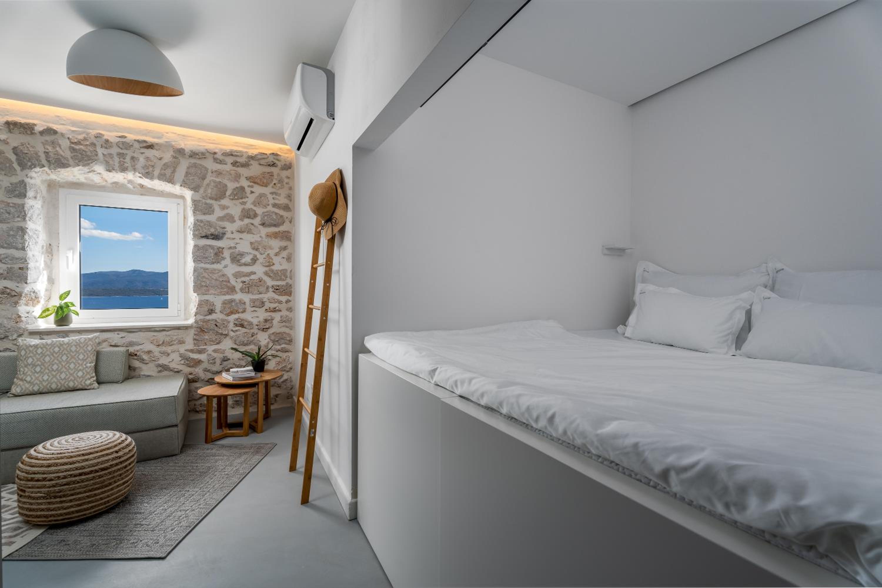 Studio Apartment with Sea View