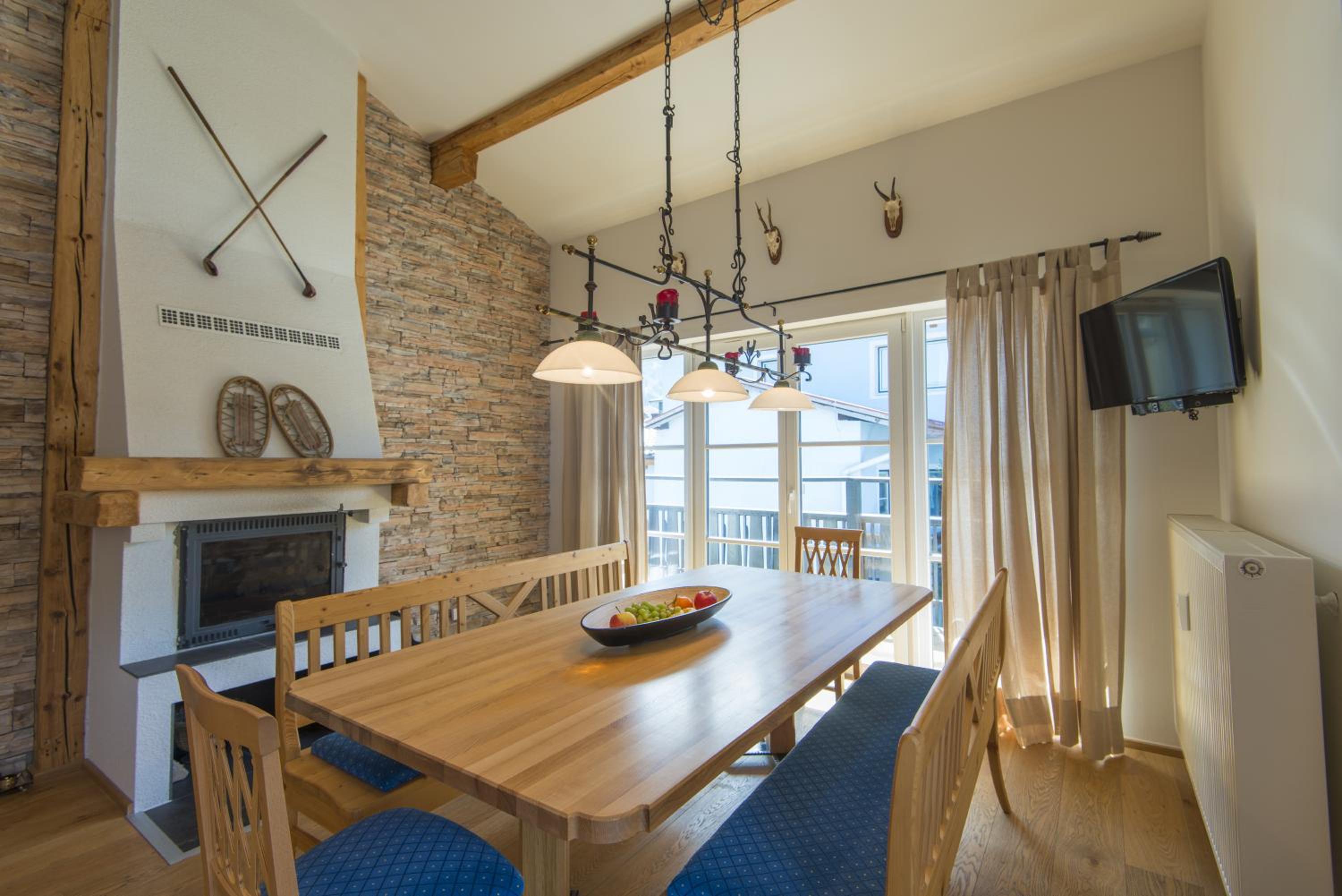 Five-Bedroom Penthouse Apartment photo 2