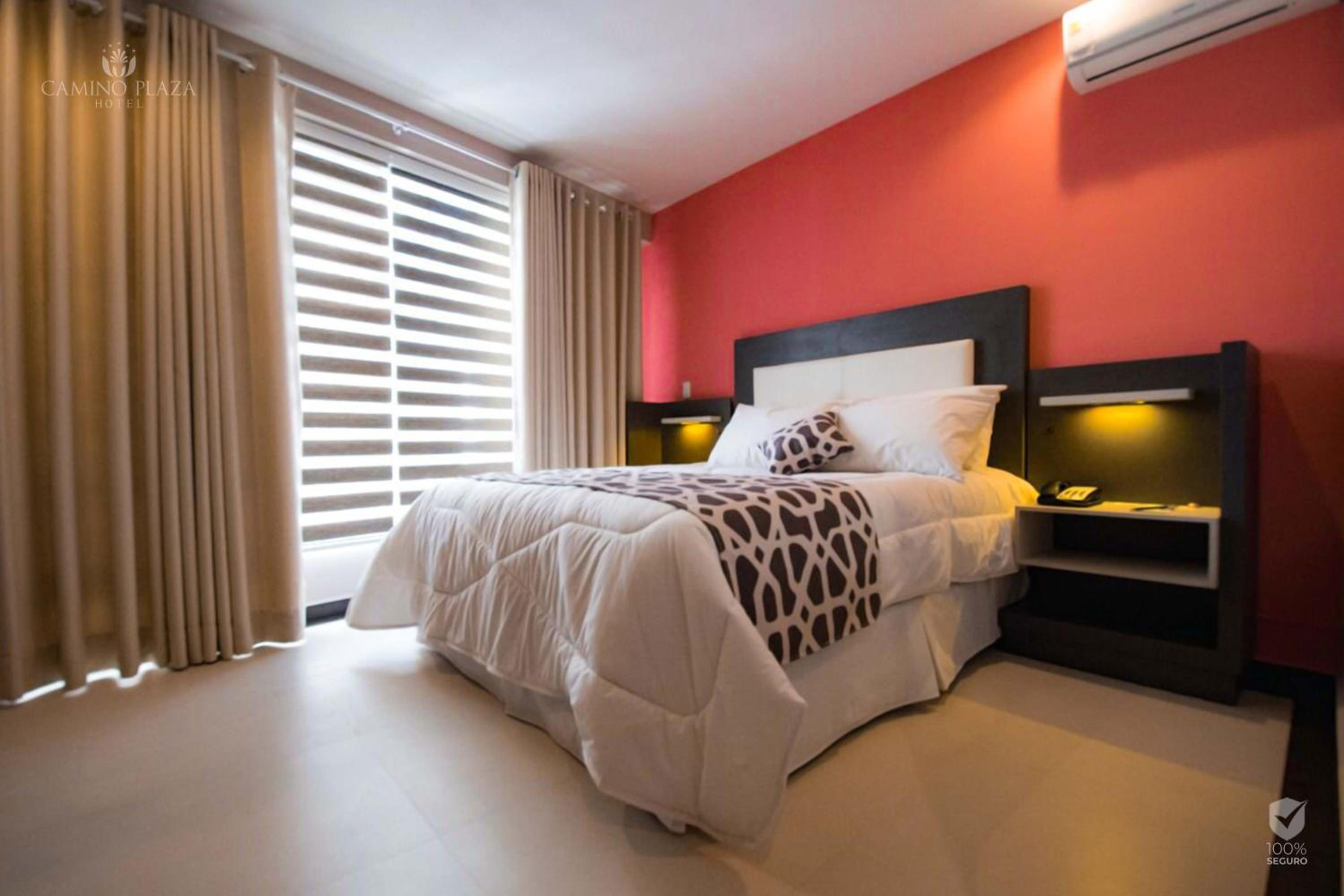 Two-Bedroom Suite photo 3