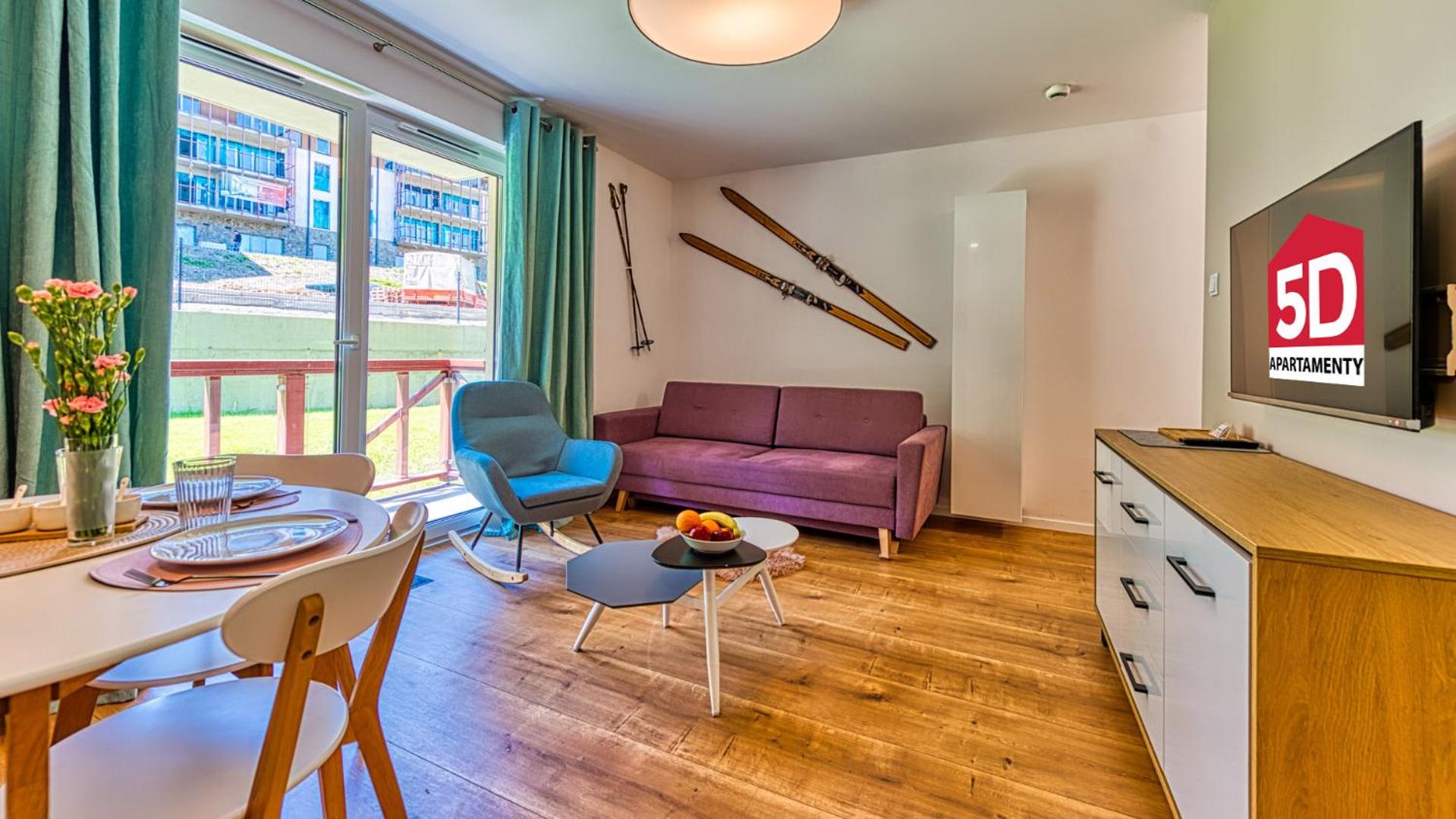 One-Bedroom Apartment - Photo 13