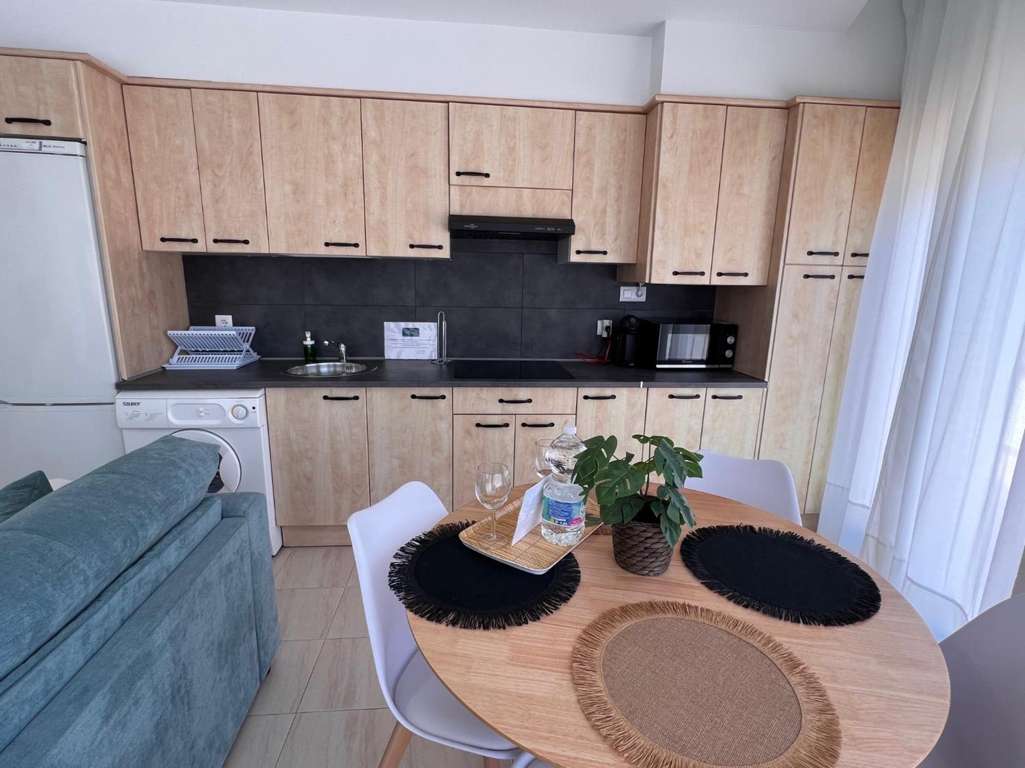 Apartment with Terrace photo 3