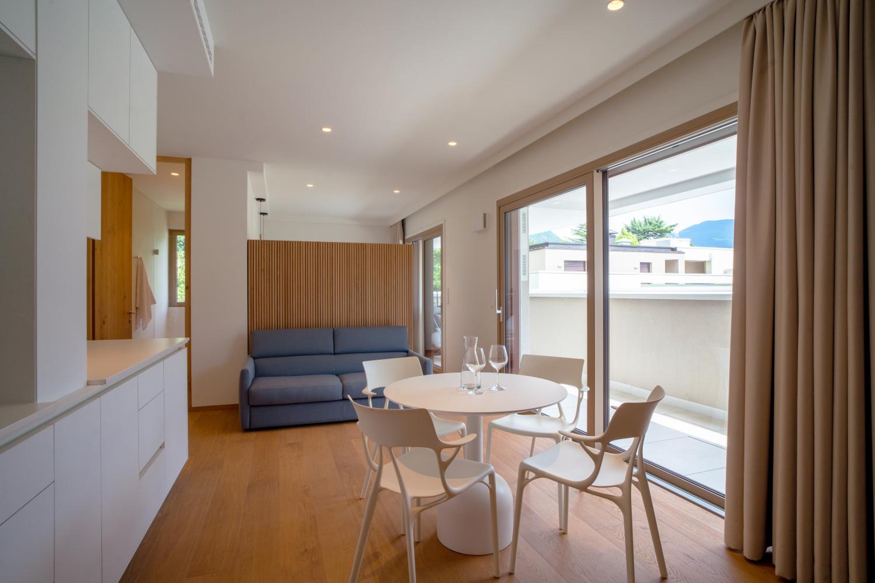 Studio with Terrace photo 2