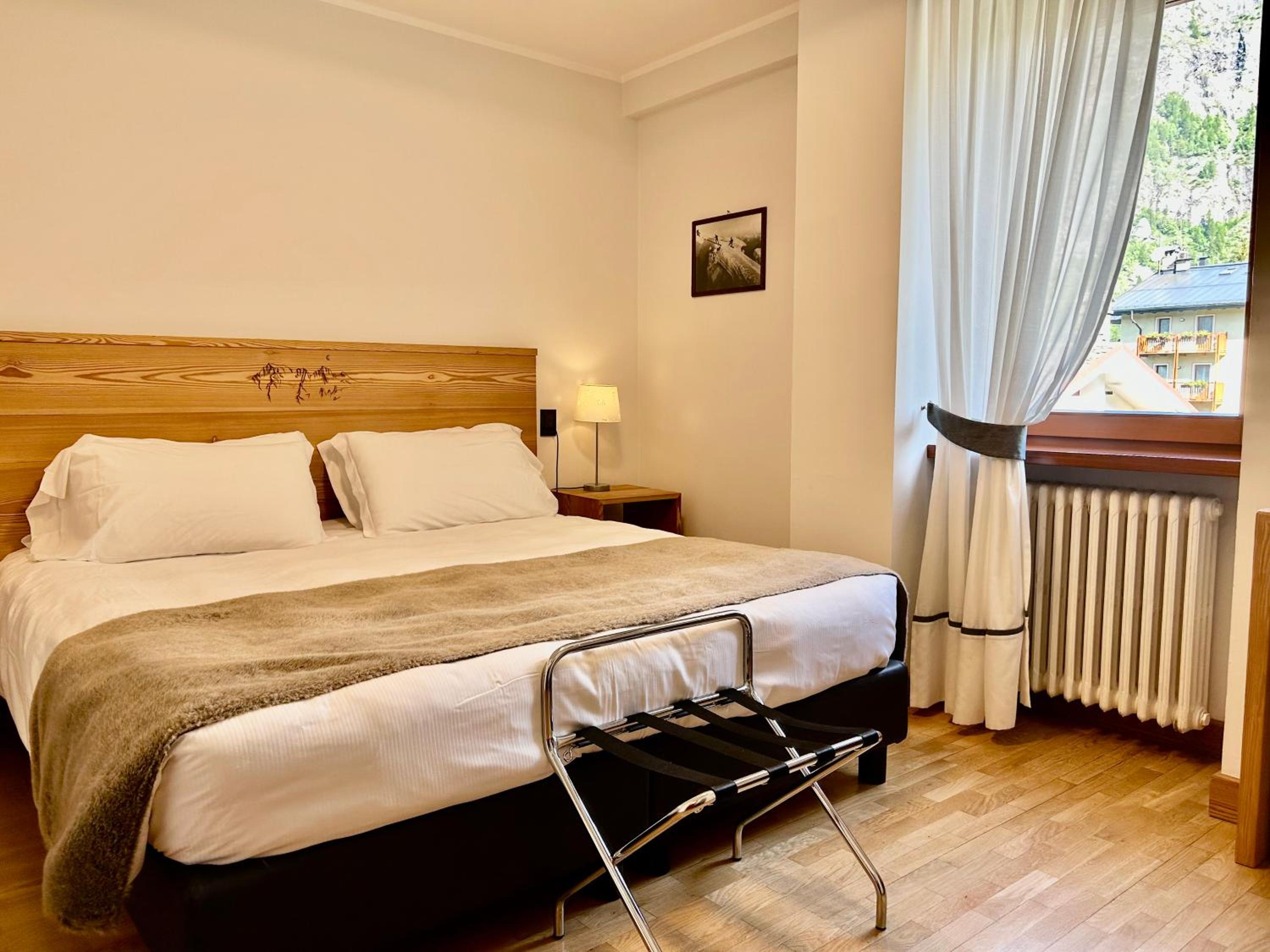 Double or Twin Room - Photo 1