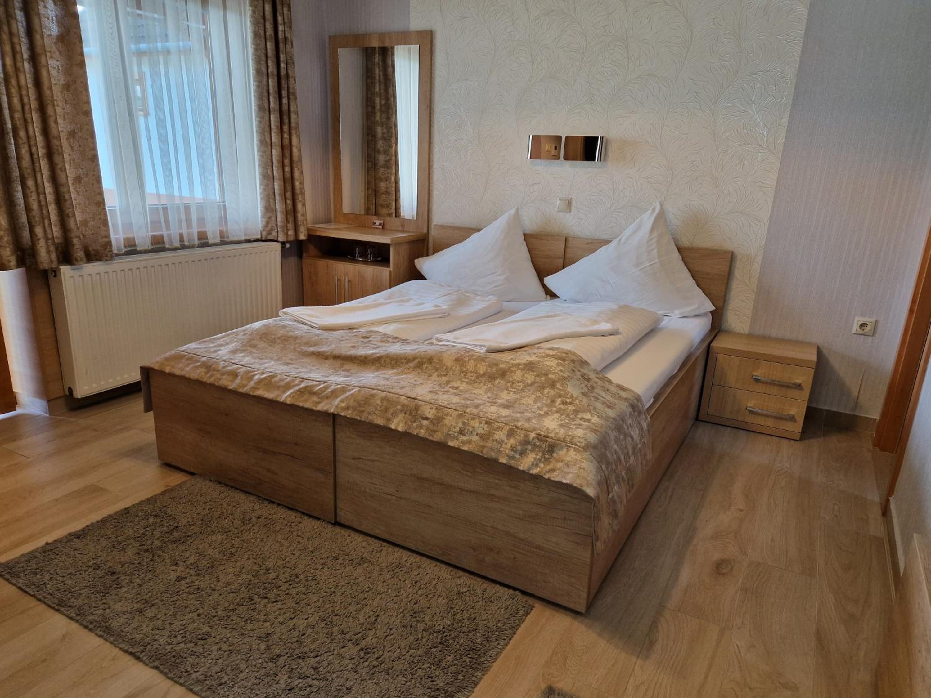 Standard Double Room photo 2