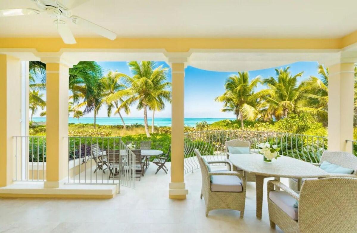 3 Bedroom, 2 Story, Ocean Front Grande Villa photo 2