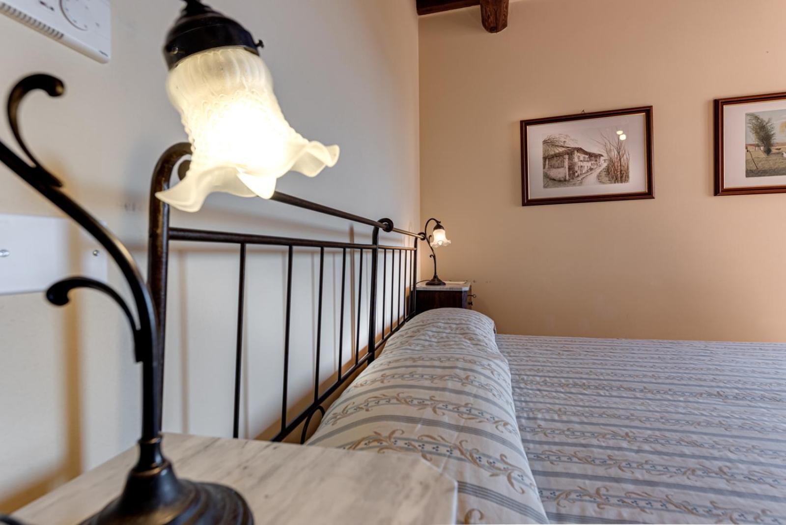 Double Room - Photo 4