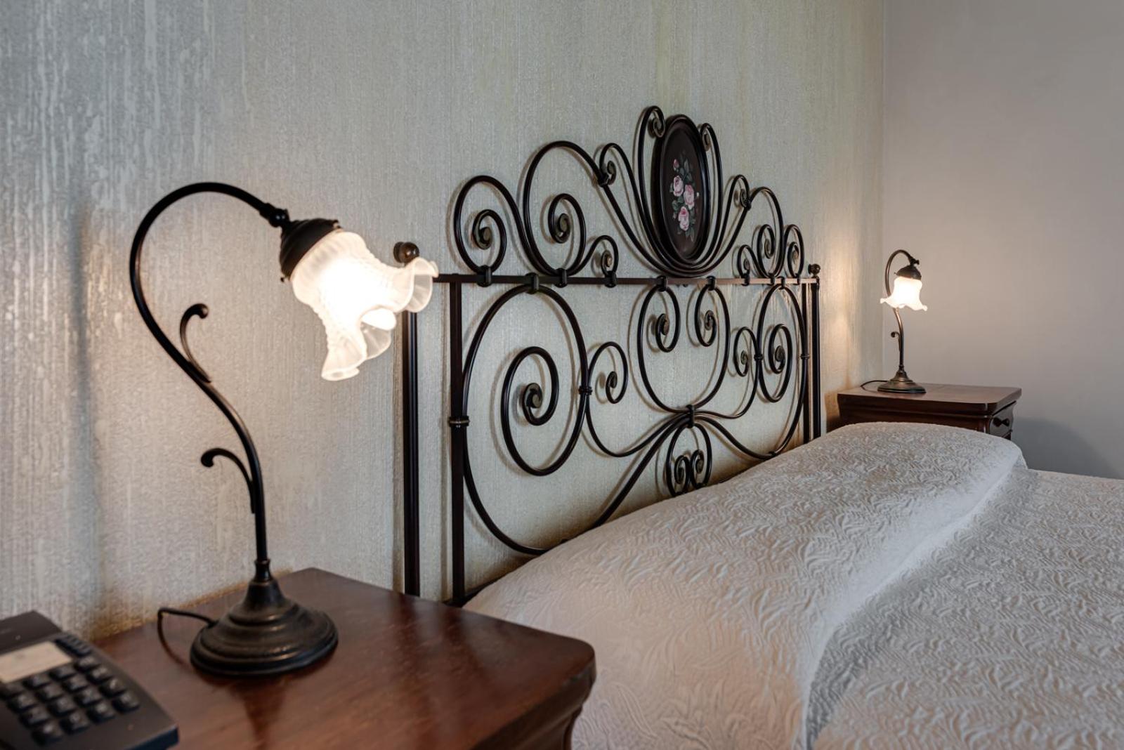 Suite - Photo 14