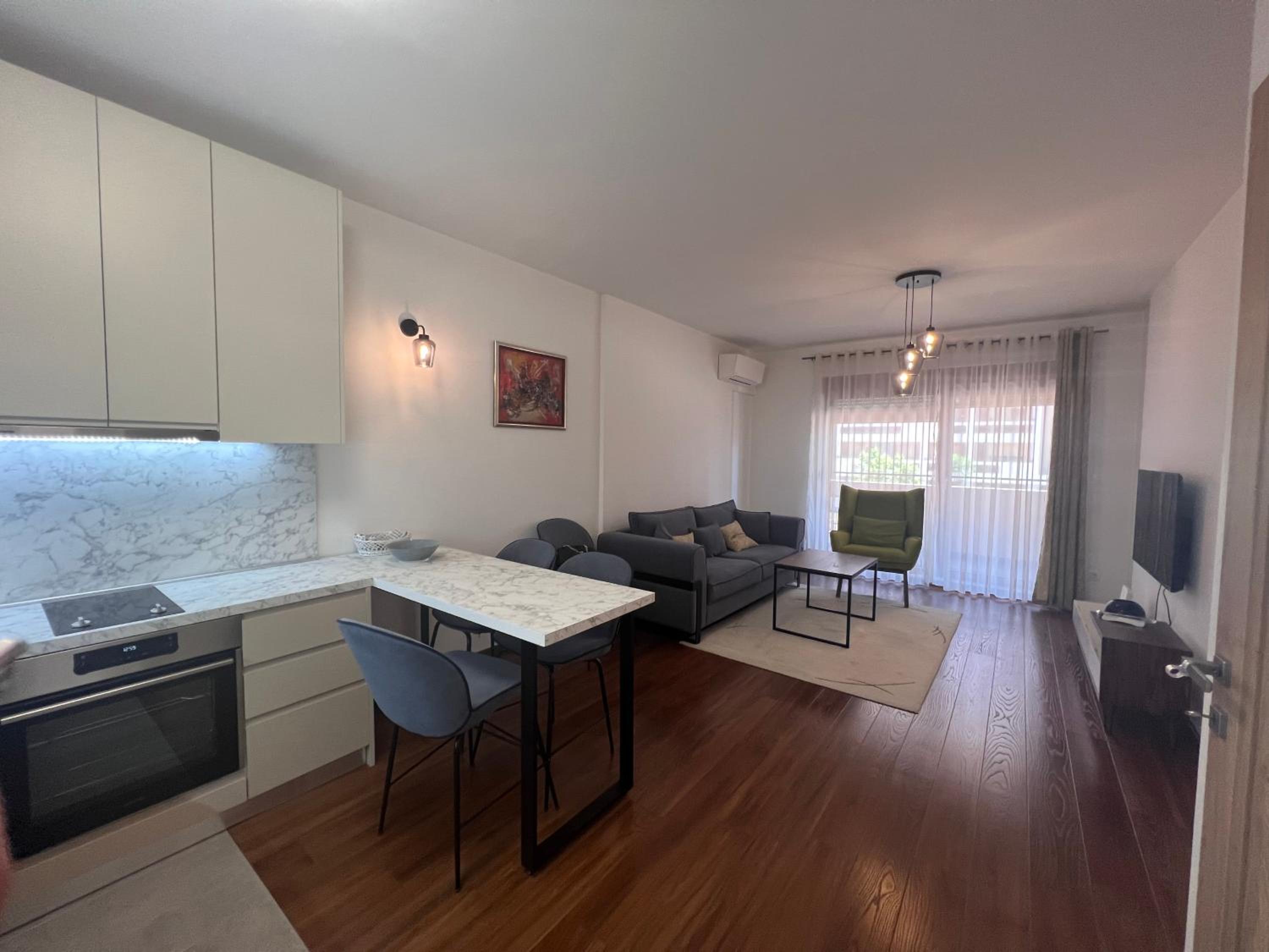 One-Bedroom Apartment with Balcony