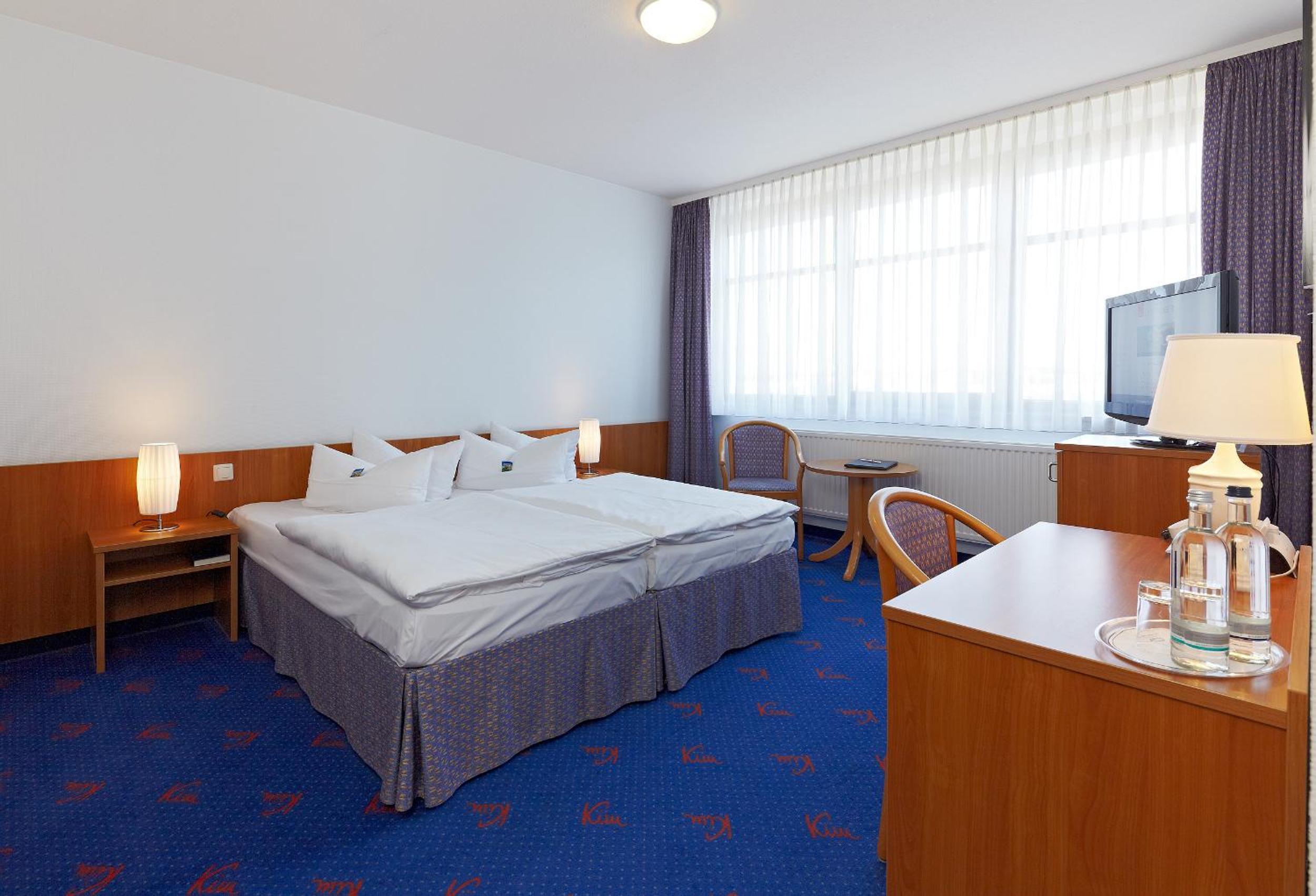 Double Room - Photo 5