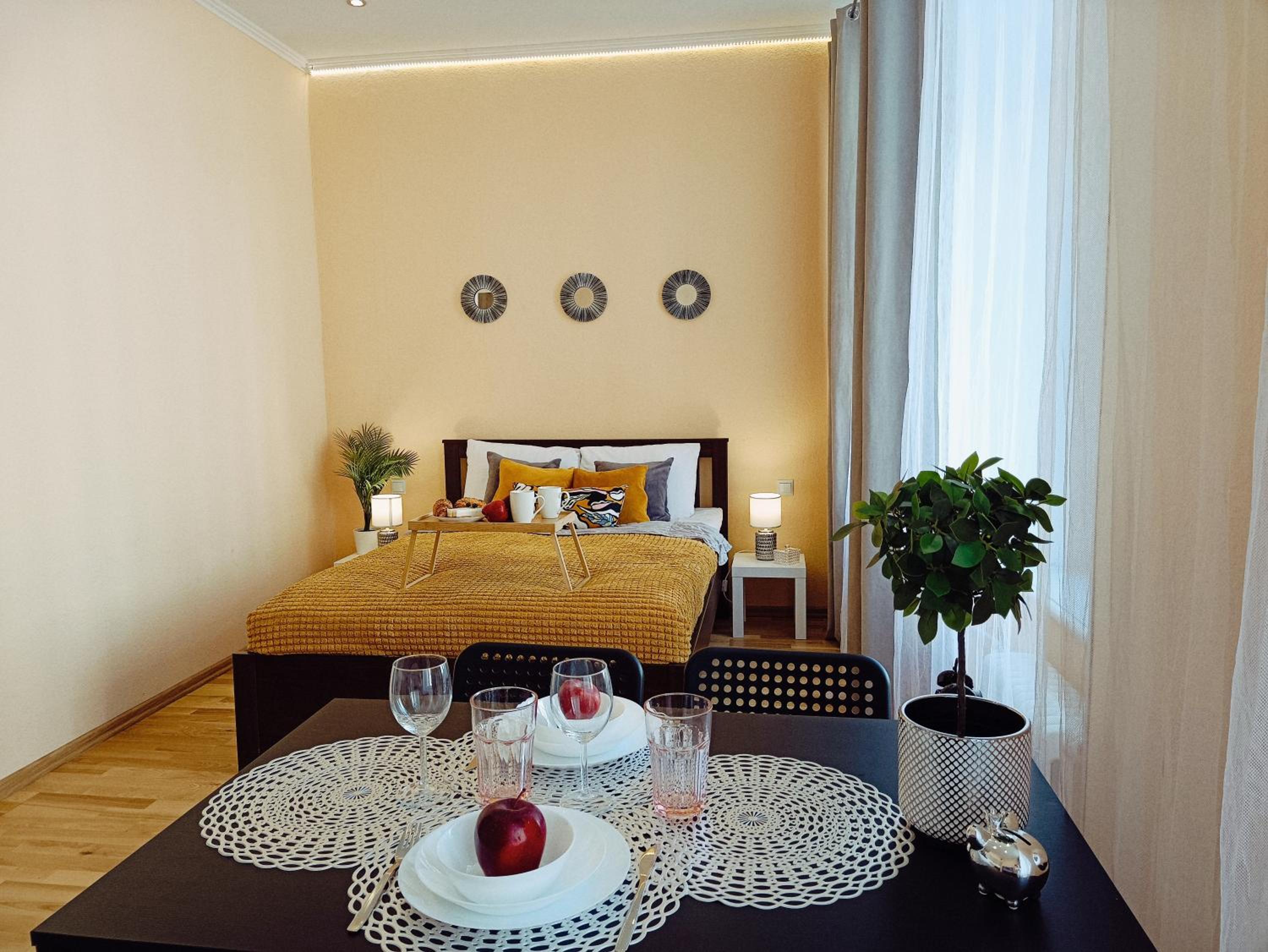 One-Bedroom Apartment