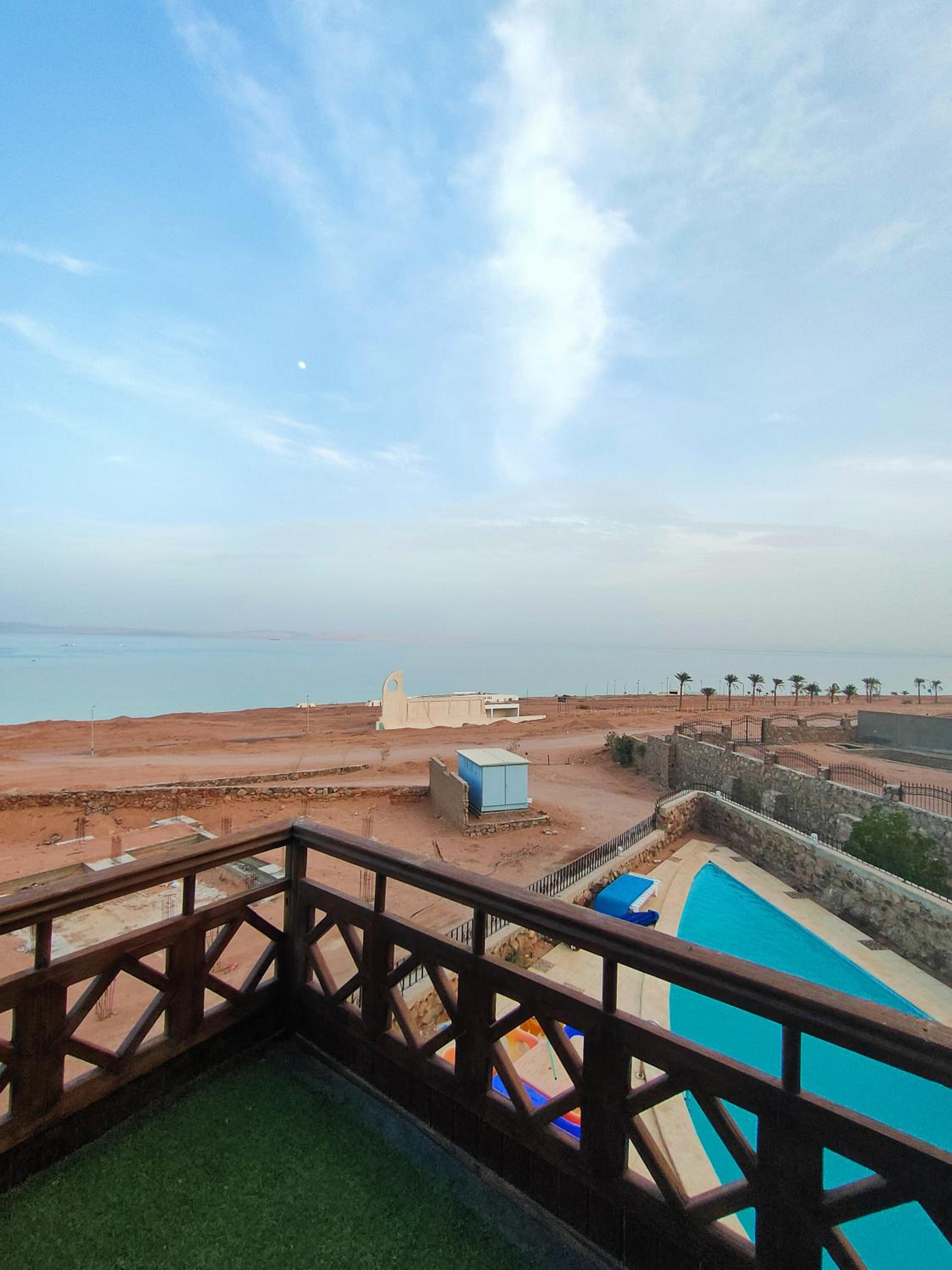 Villa with Sea View - Photo 21