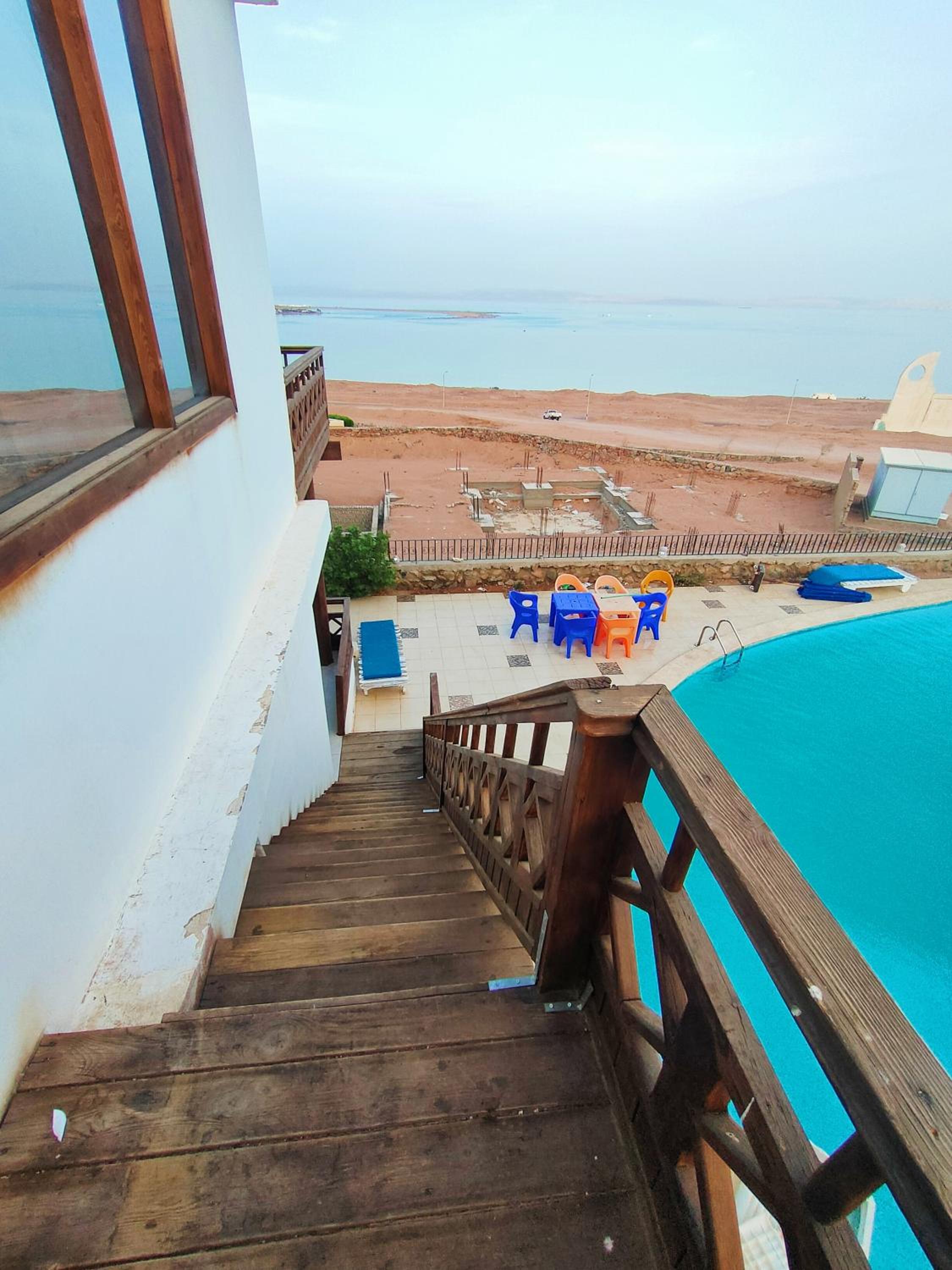 Villa with Sea View - Photo 10