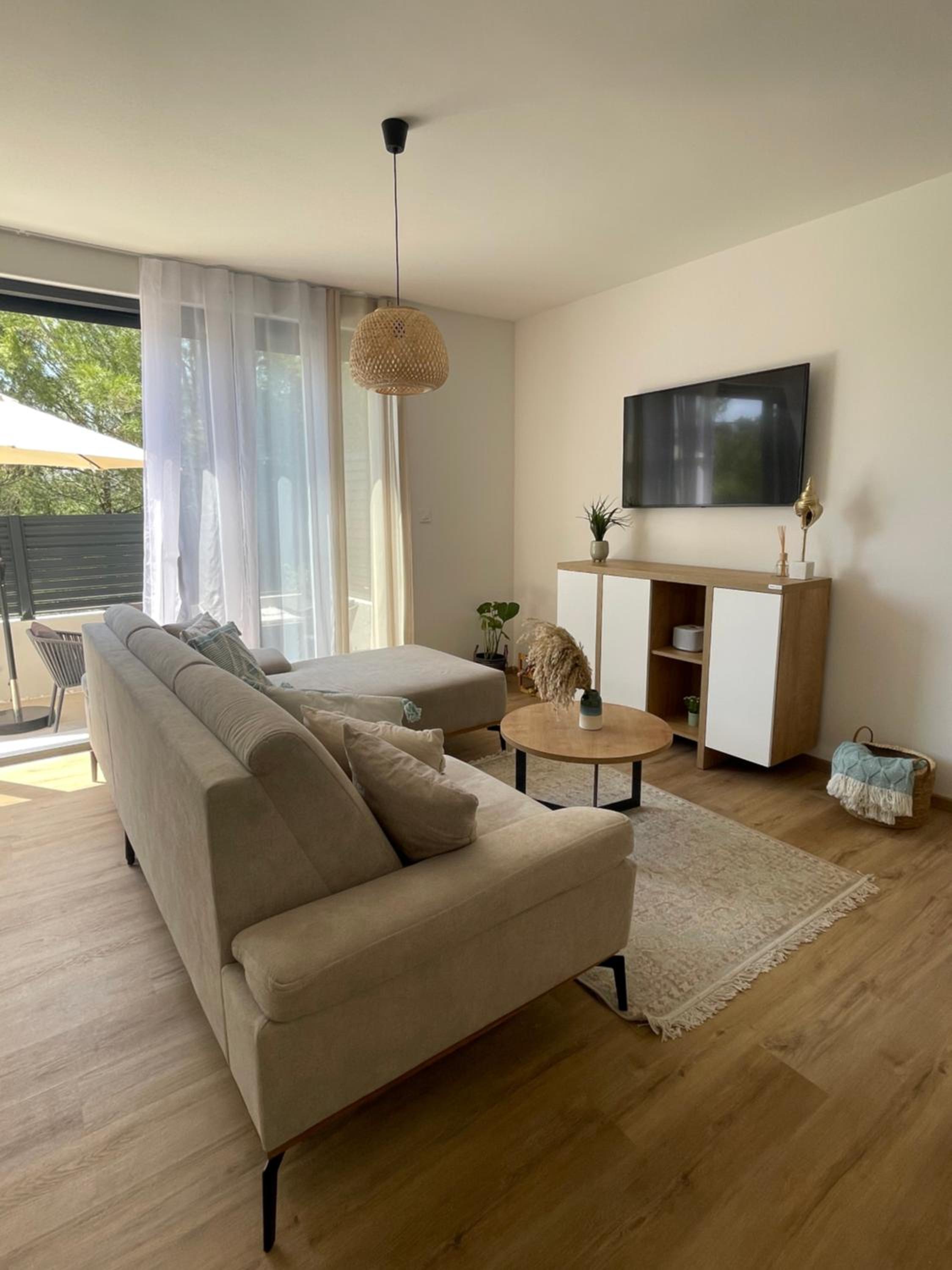 Four-Bedroom House photo 1