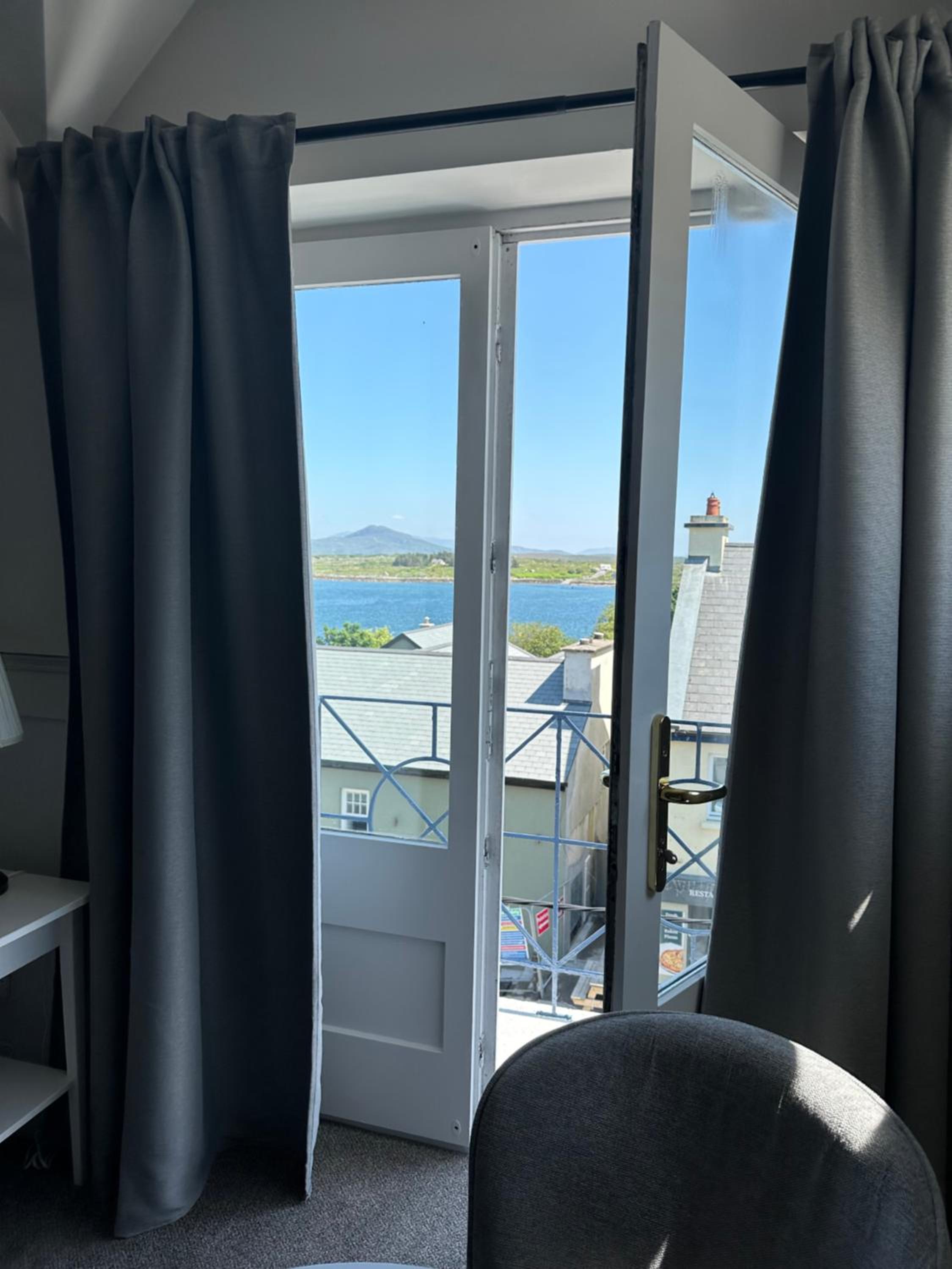 Junior Suite with Sea View photo 3