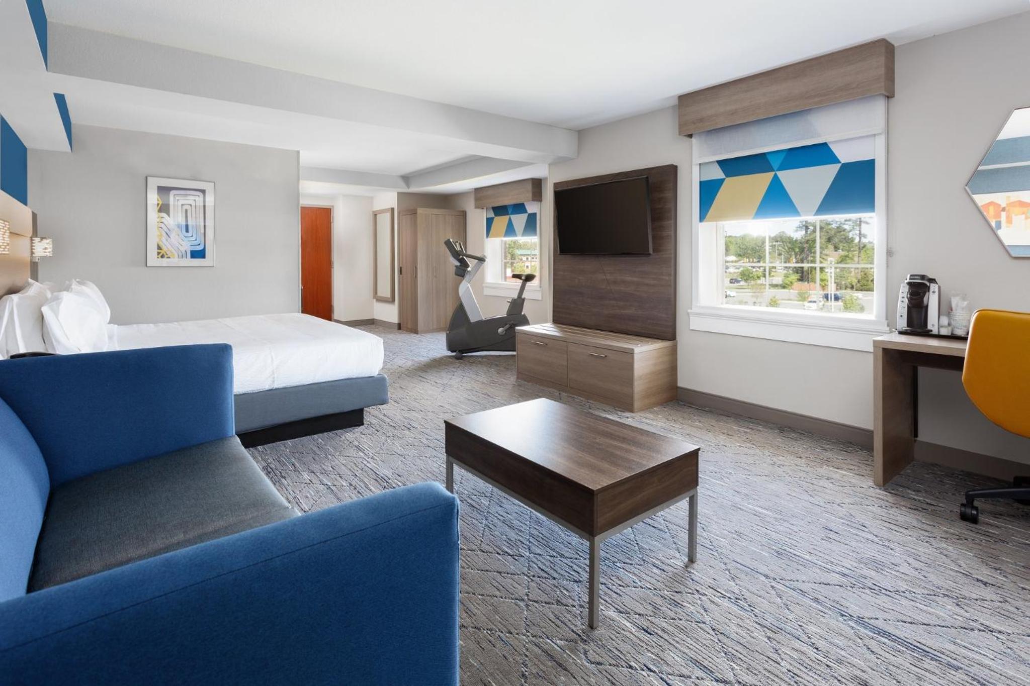 King Suite with Sofa Bed - Photo 1