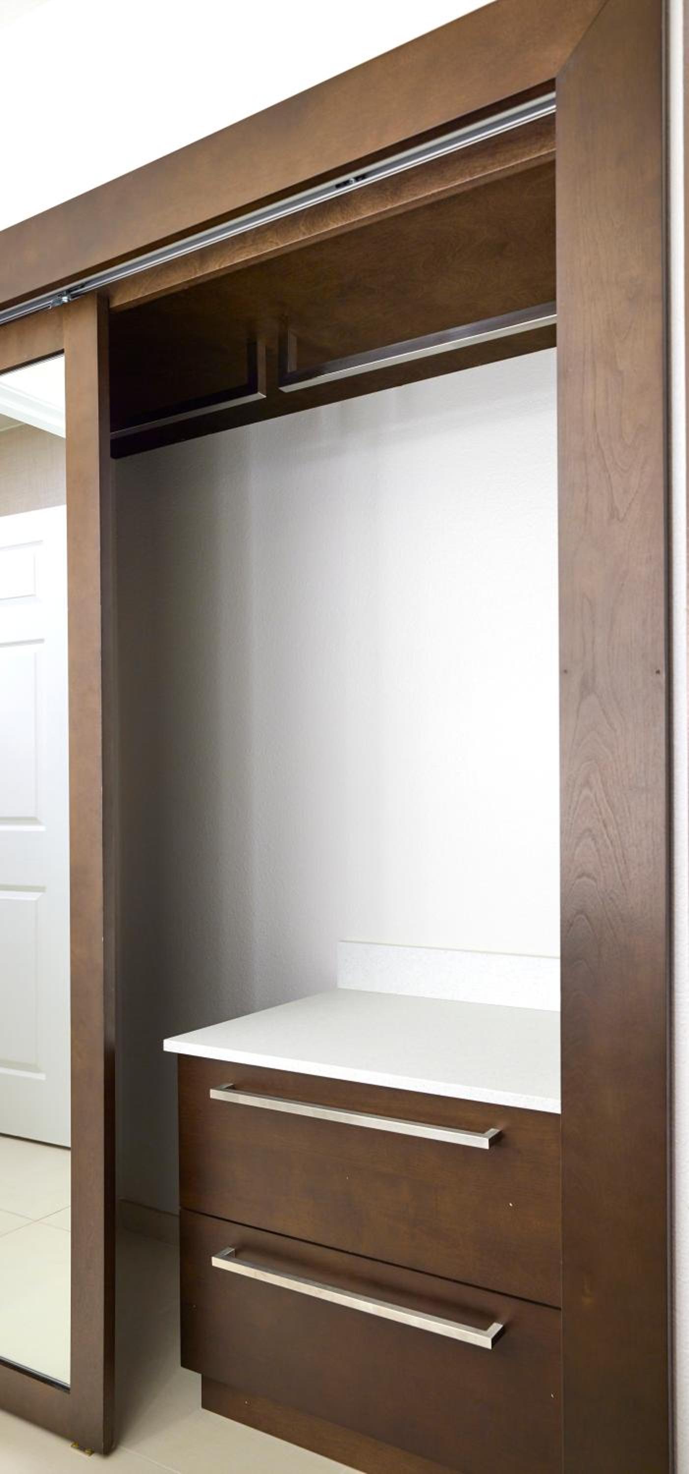 One-Bedroom Queen Suite - Photo 3