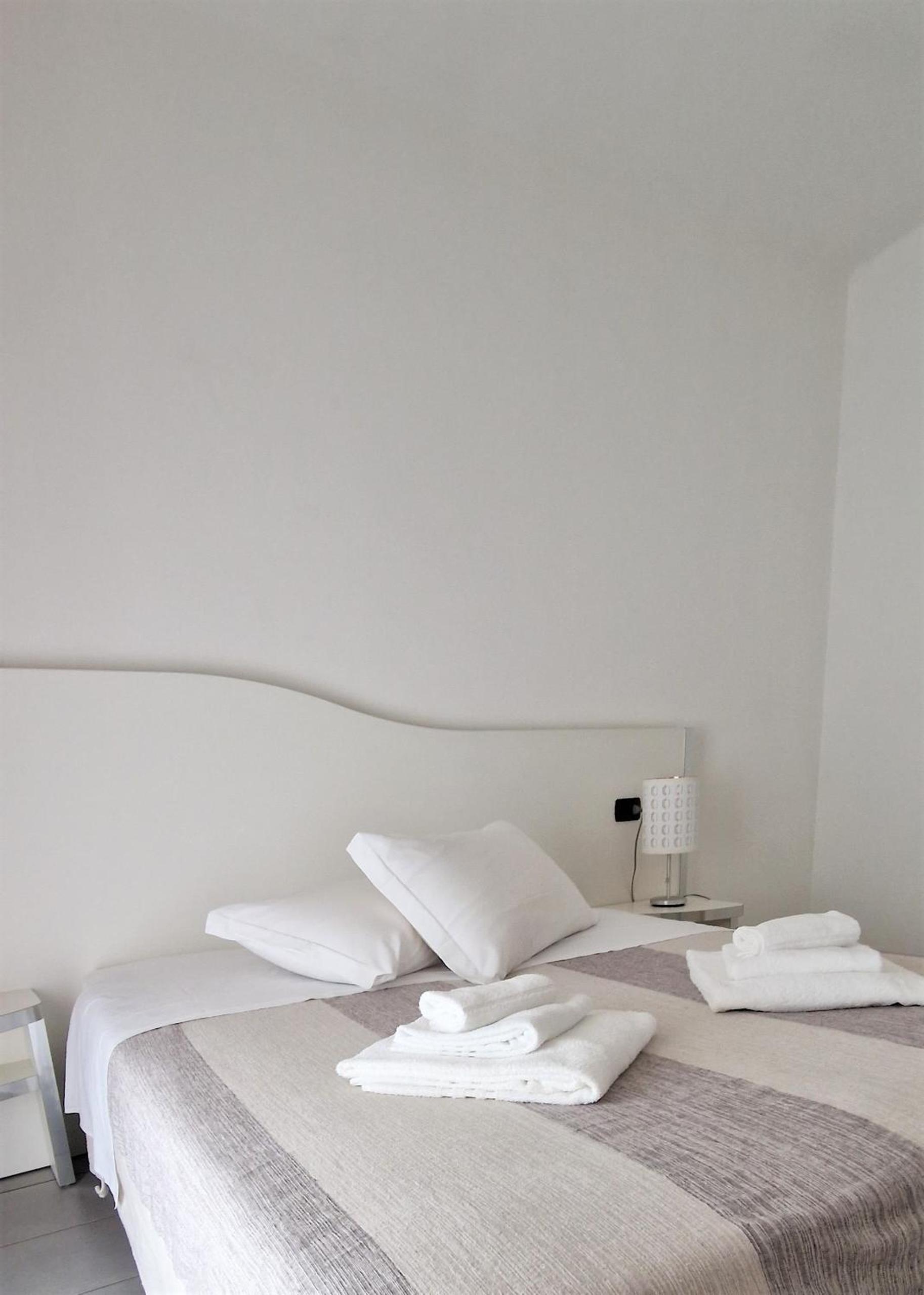 Superior One-Bedroom Apartment (4 Adults) photo 1