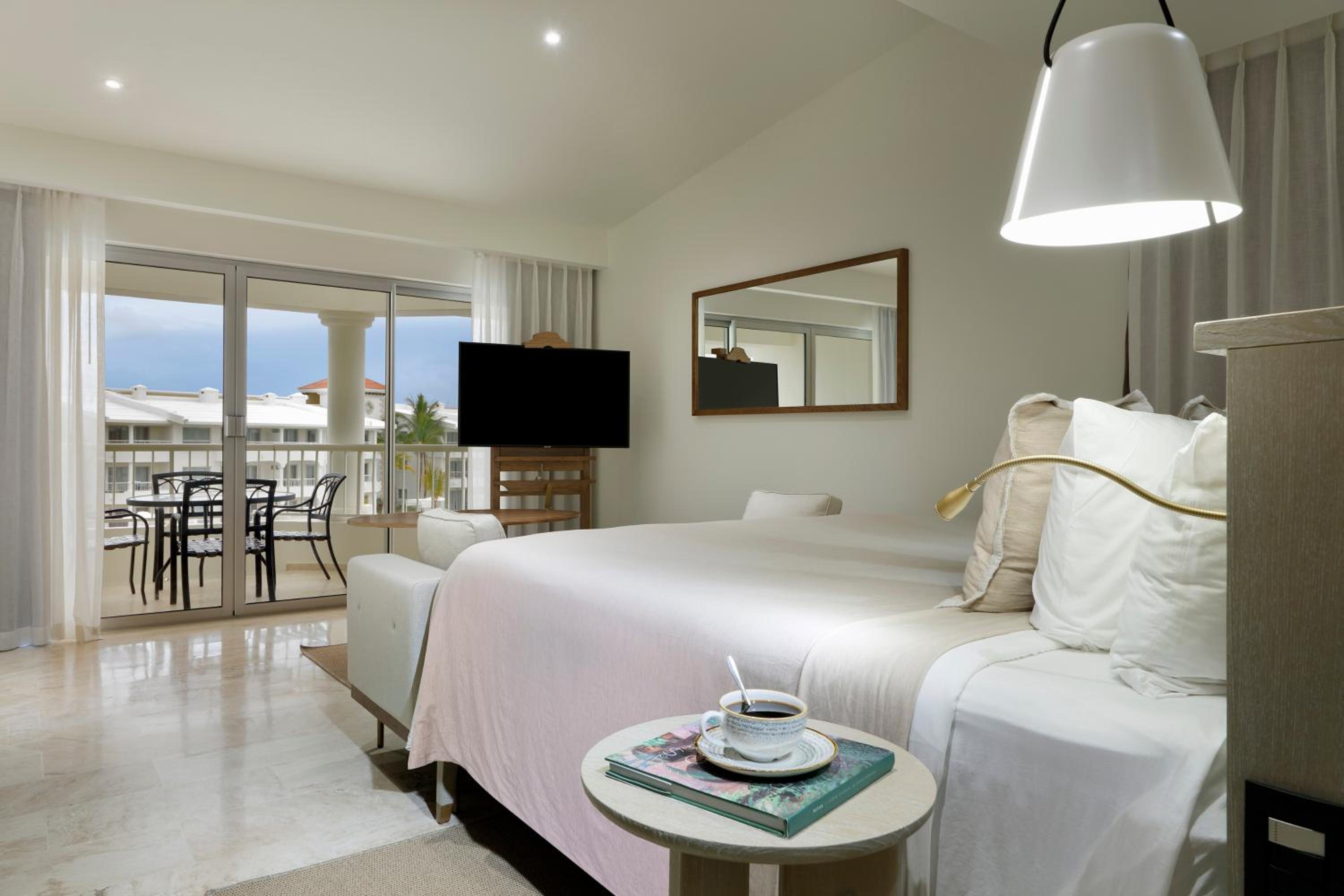 Junior Suite Deluxe - Photo 3