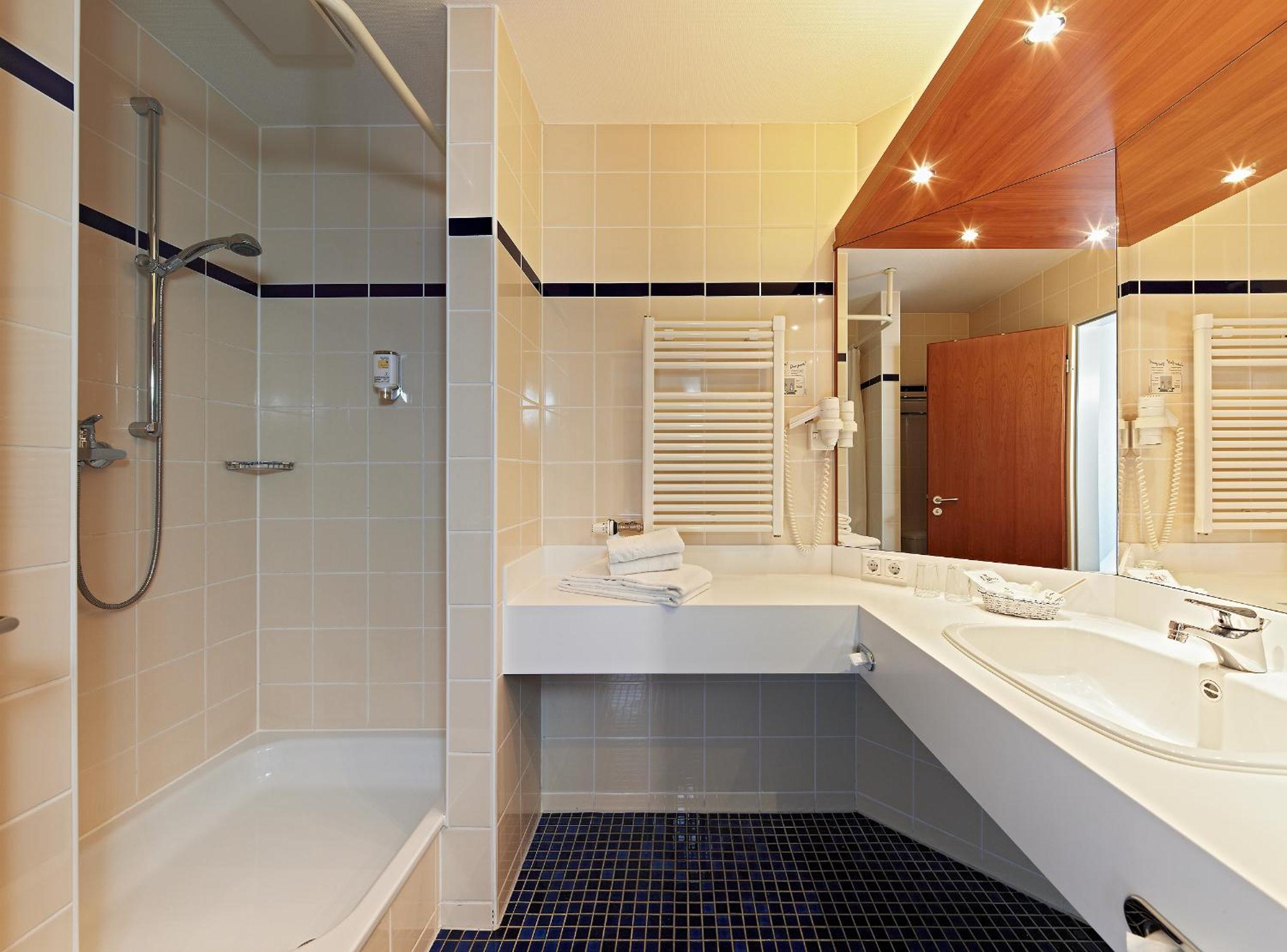 Double Room - Photo 6