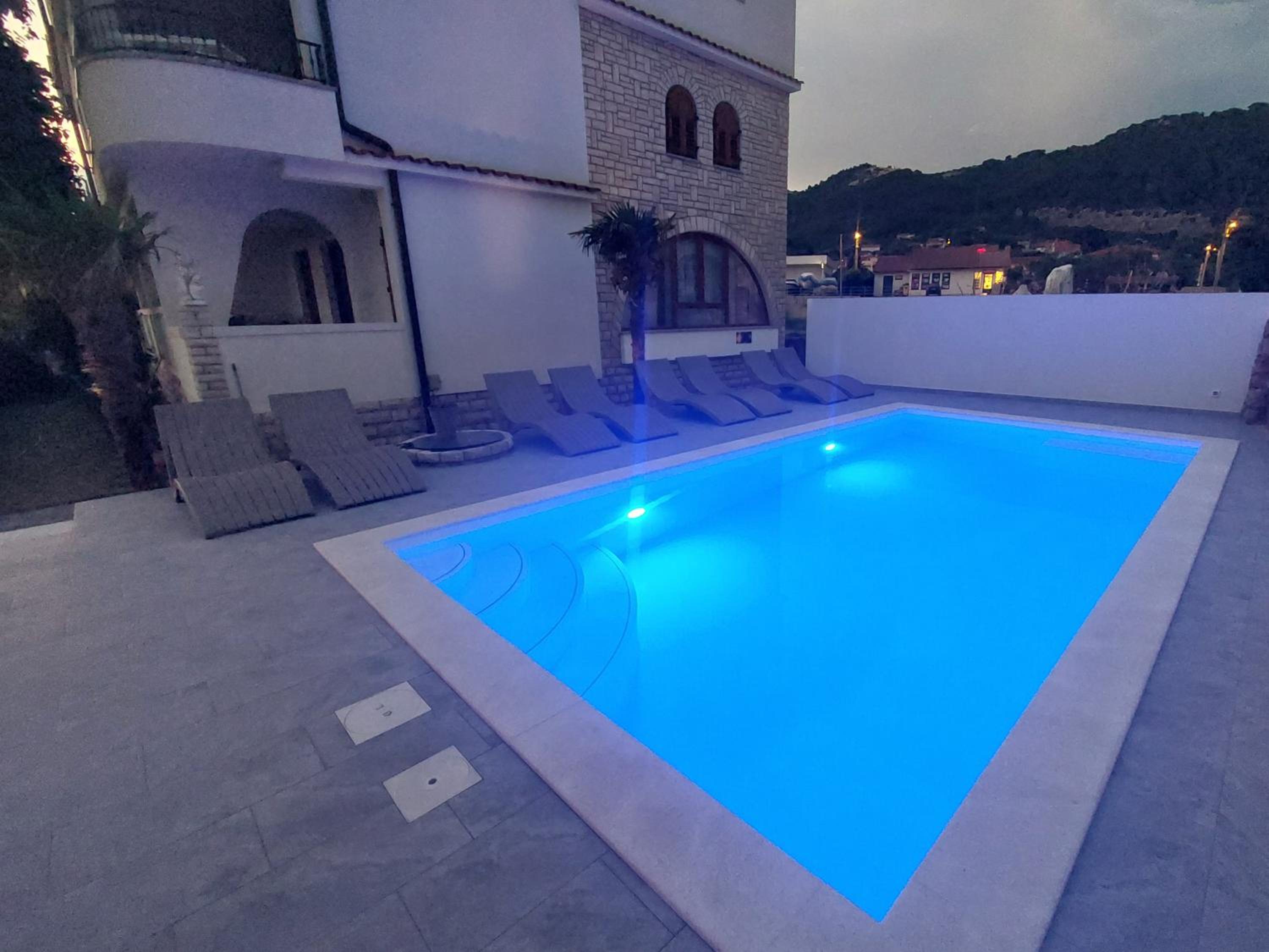 Apartment with Terrace photo 3