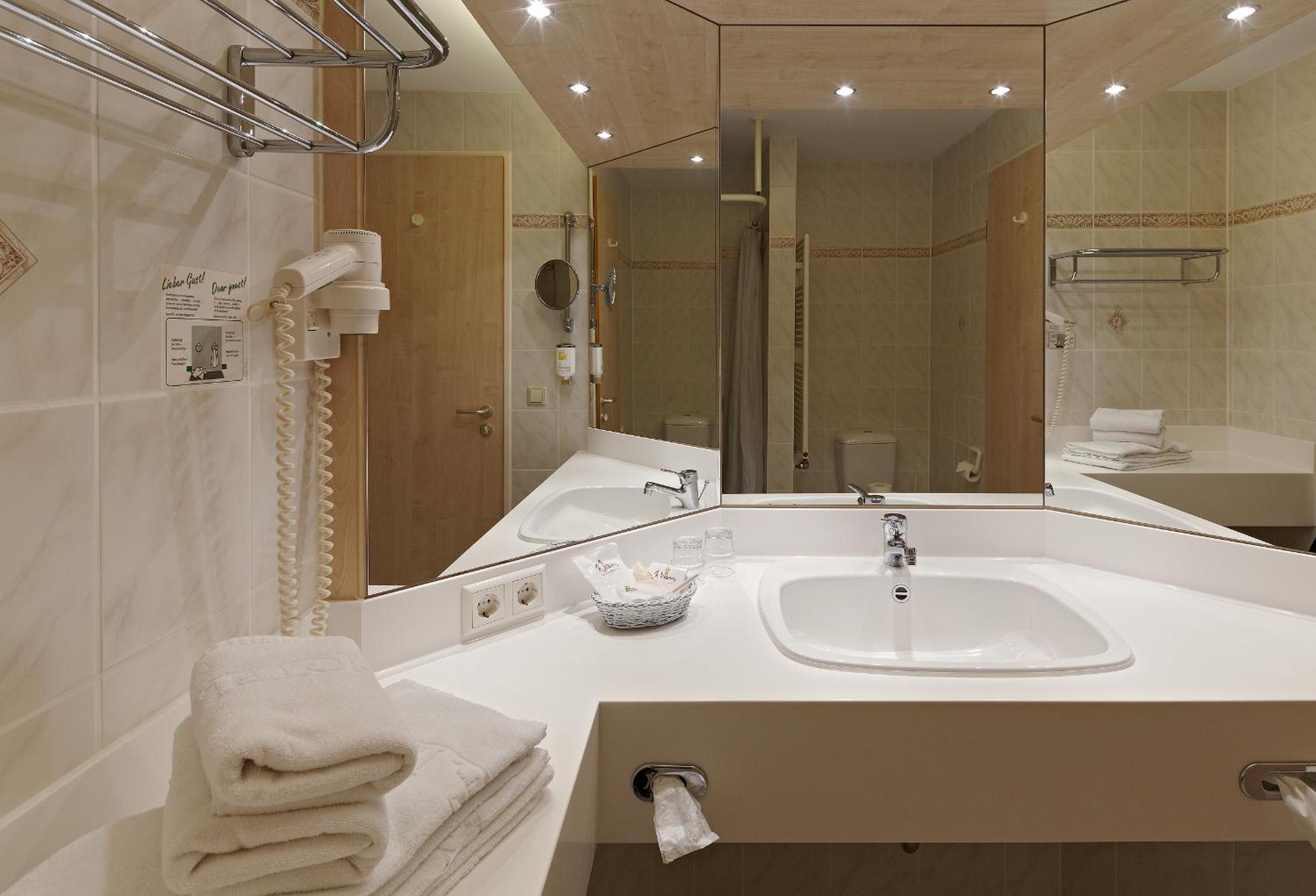Double Room - Photo 4