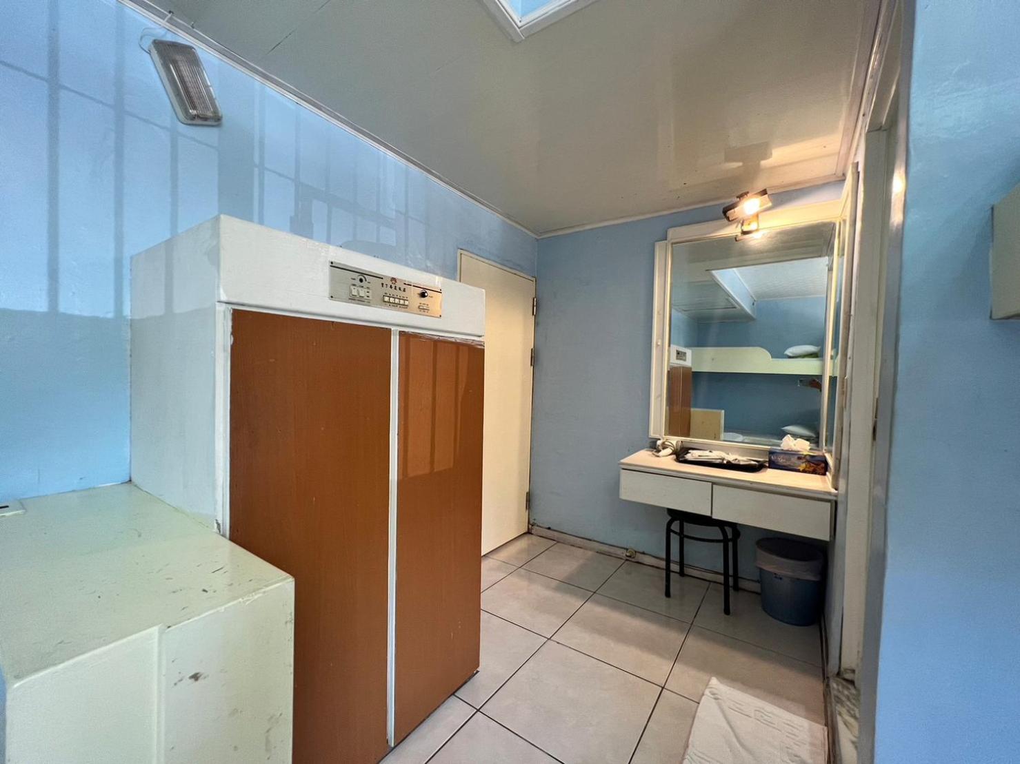 Mixed Dormitory Room photo 3