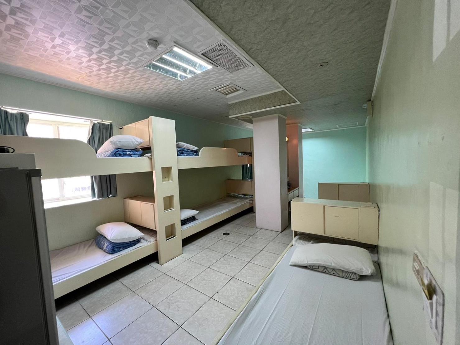 Mixed Dormitory Room photo 3