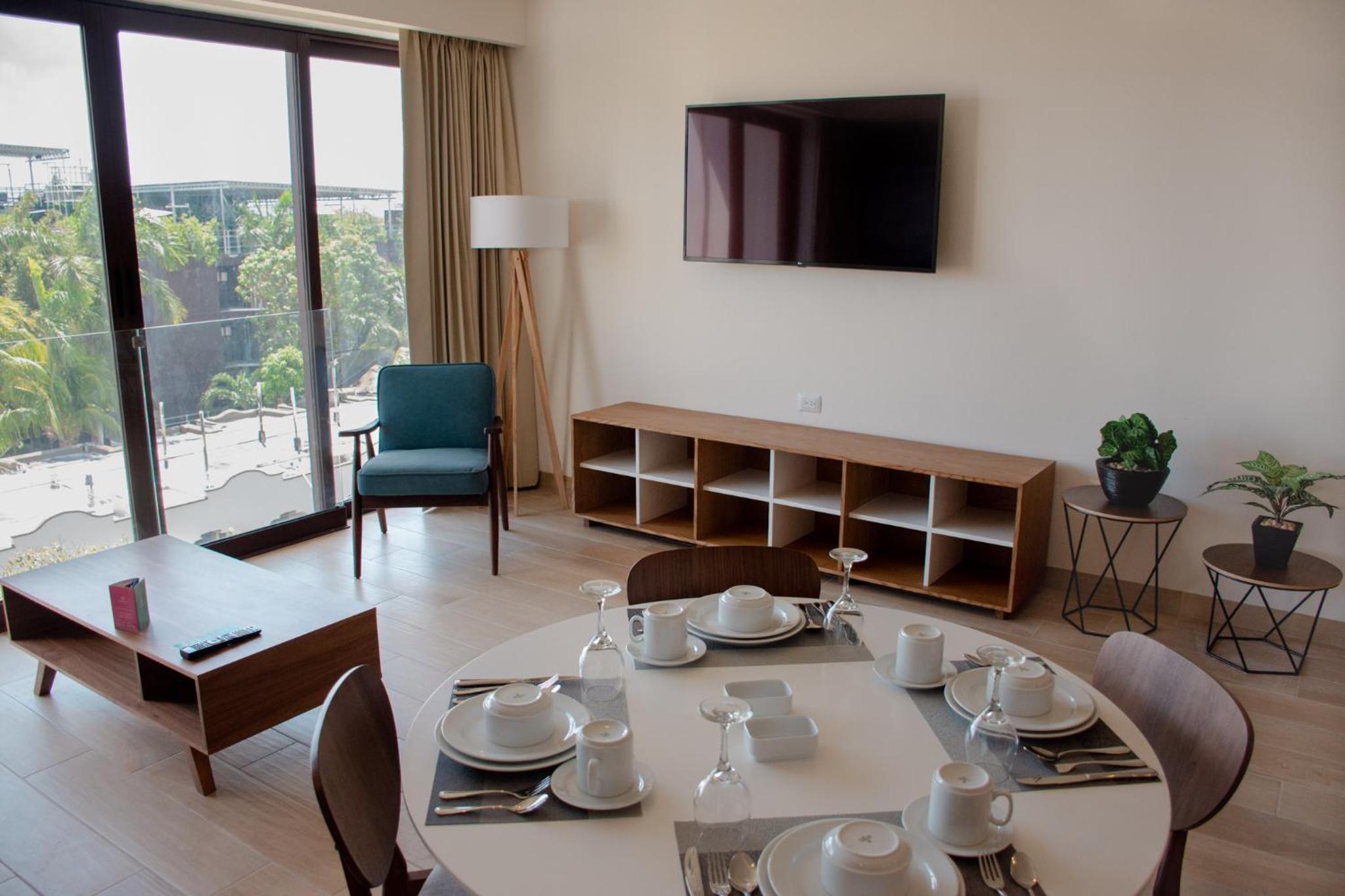 One-Bedroom Suite - Photo 19
