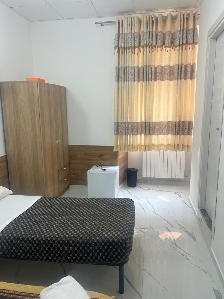 Deluxe Double Room (2 Adults + 1 Child) photo 2