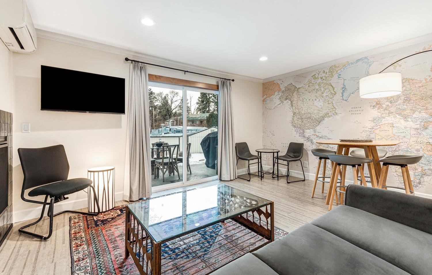 Superior King Suite photo 3